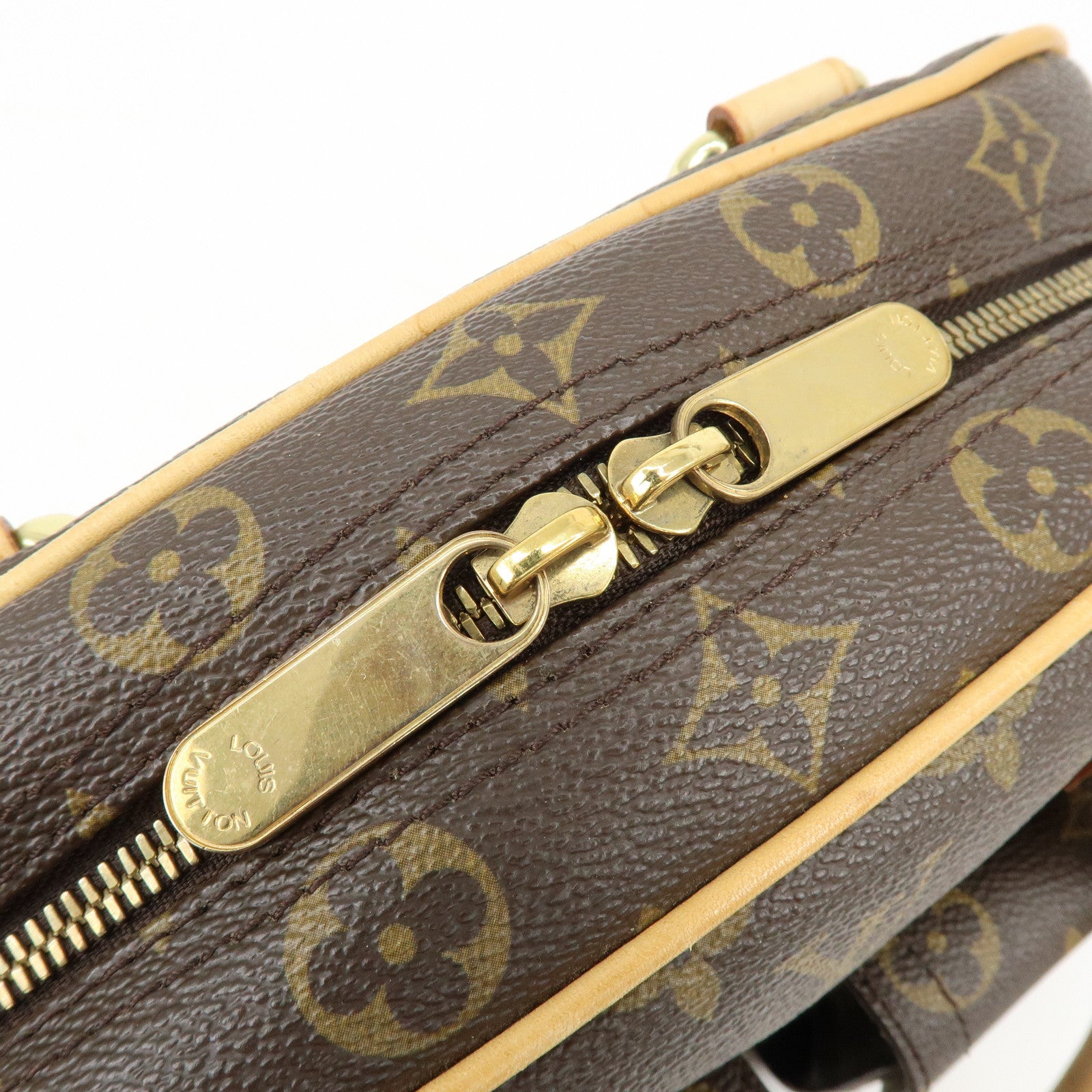 Louis Vuitton Monogram Manhattan PM Hand Bag Brown M40026