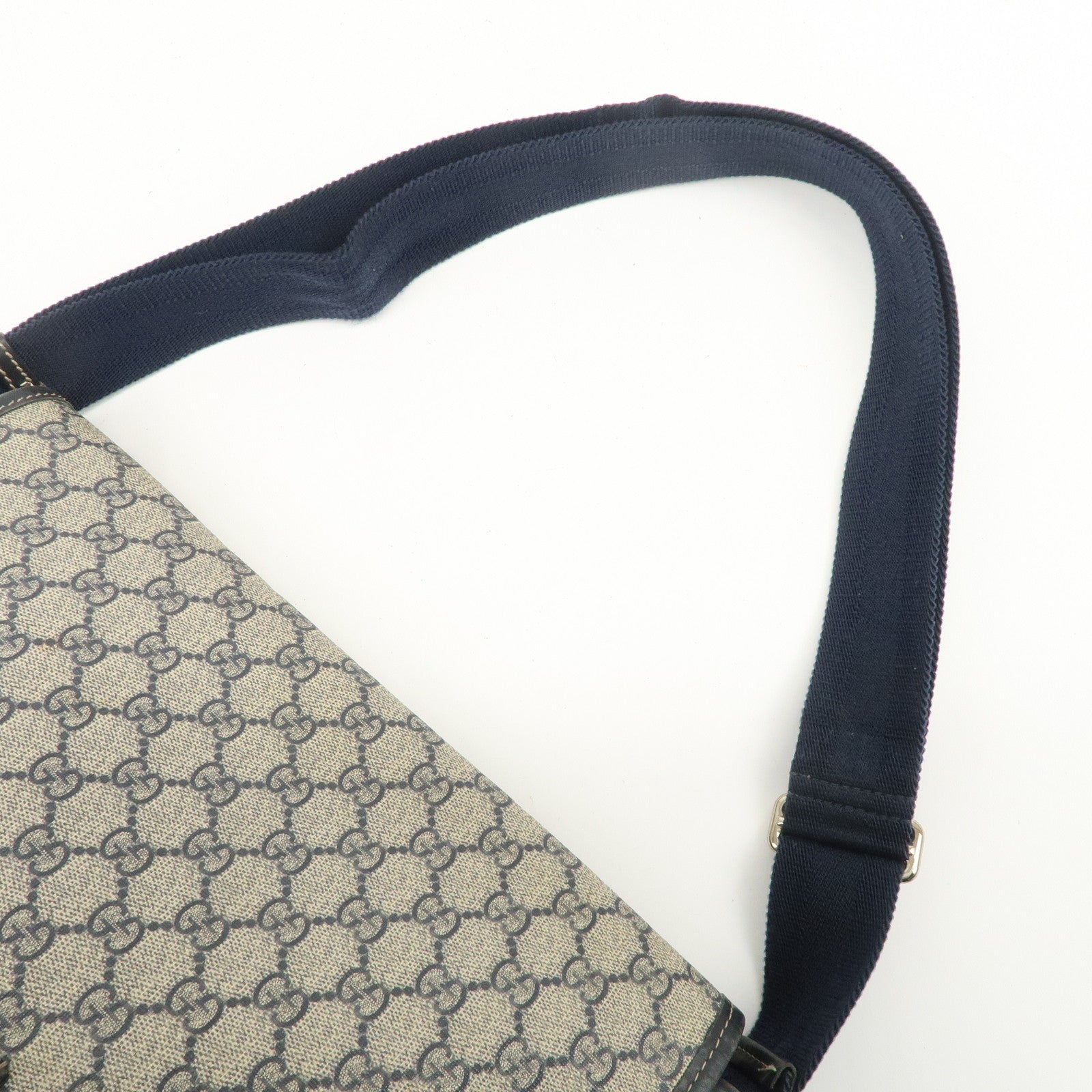 GUCCI GG Supreme Shoulder Bag Messenger Bag Beige Navy 201732