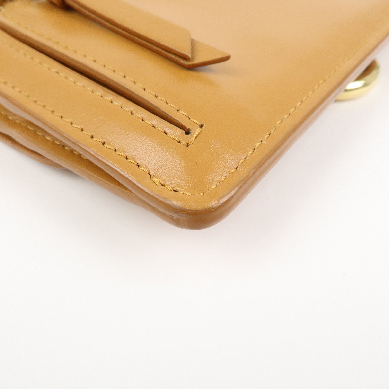 Chloe Leather Bi-hold Long Wallet Brown