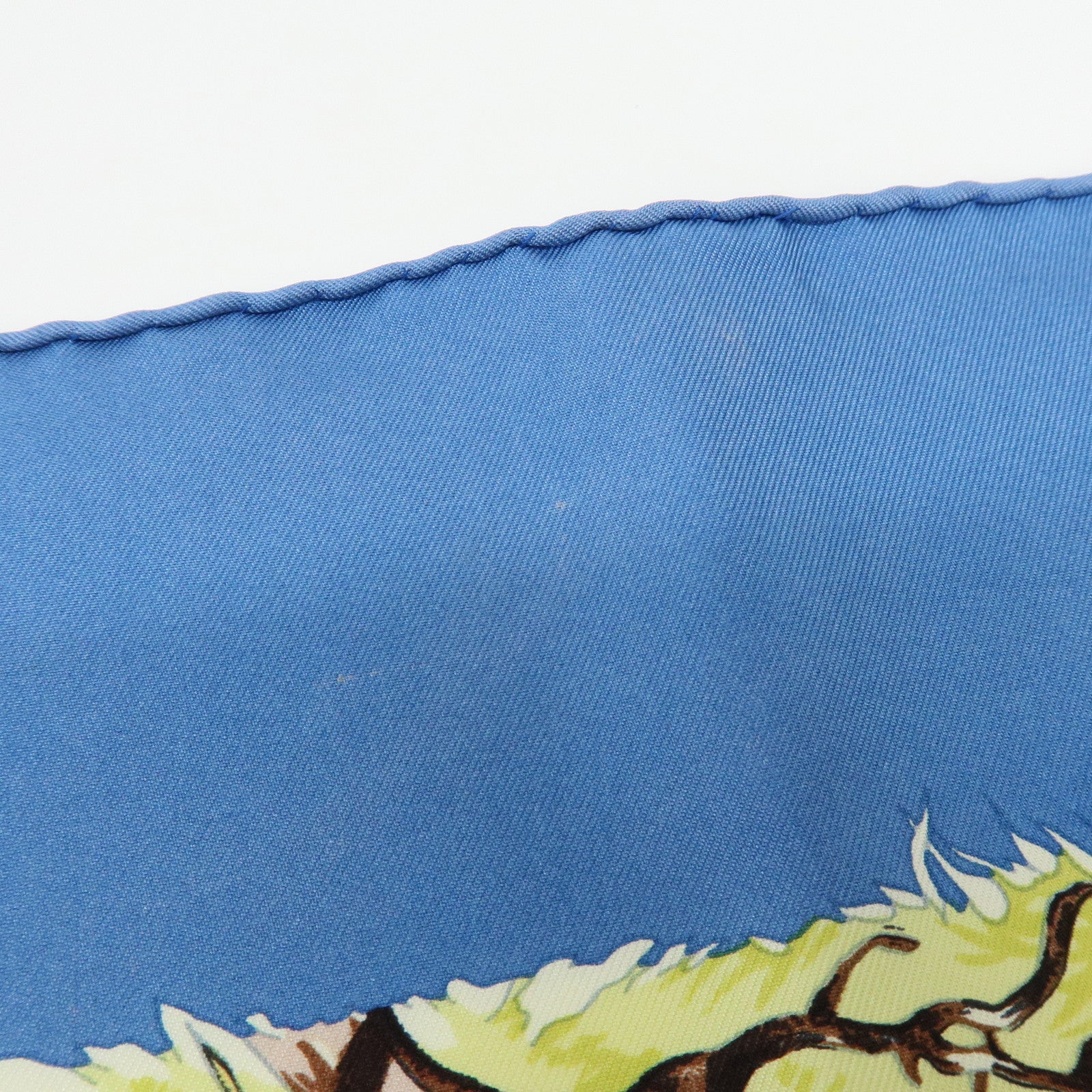 HERMES Carre 90 Silk 100% Scarf Tanzanie Animal Print Blue Green