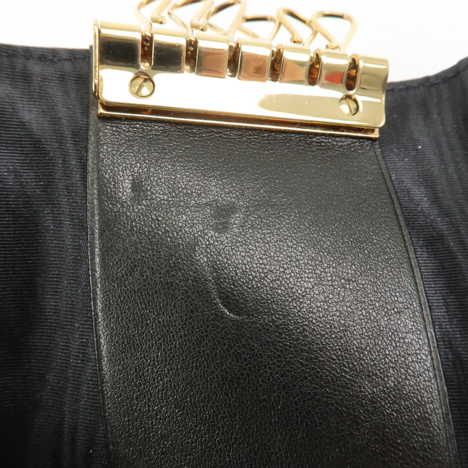 CHANEL COCO Mark Caviarskin 6 Rings Key Case Key Holder A01439