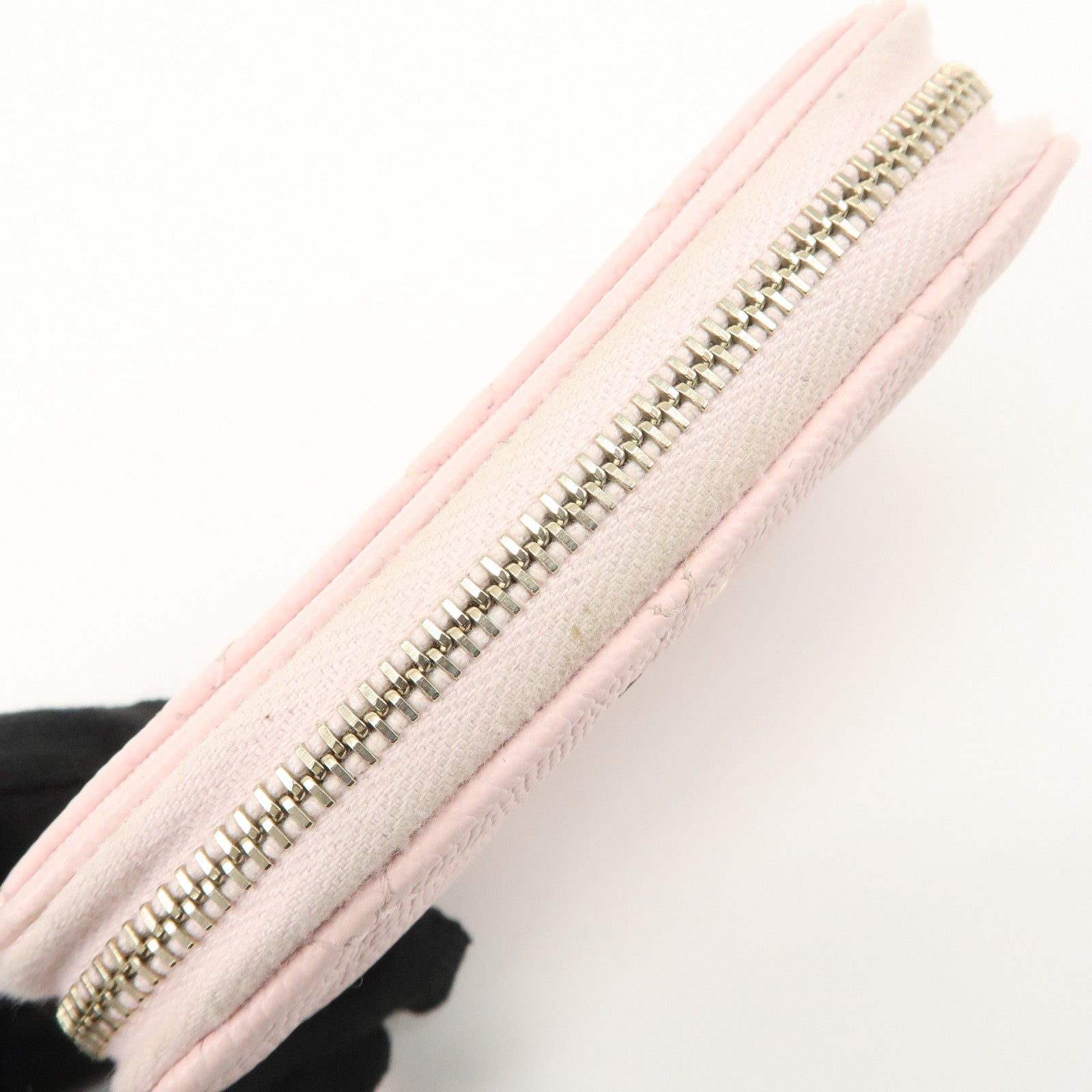 CHANEL Time Classic Matelasse Caviar Skin Zippy Coin Purse Pink AP0216 Used