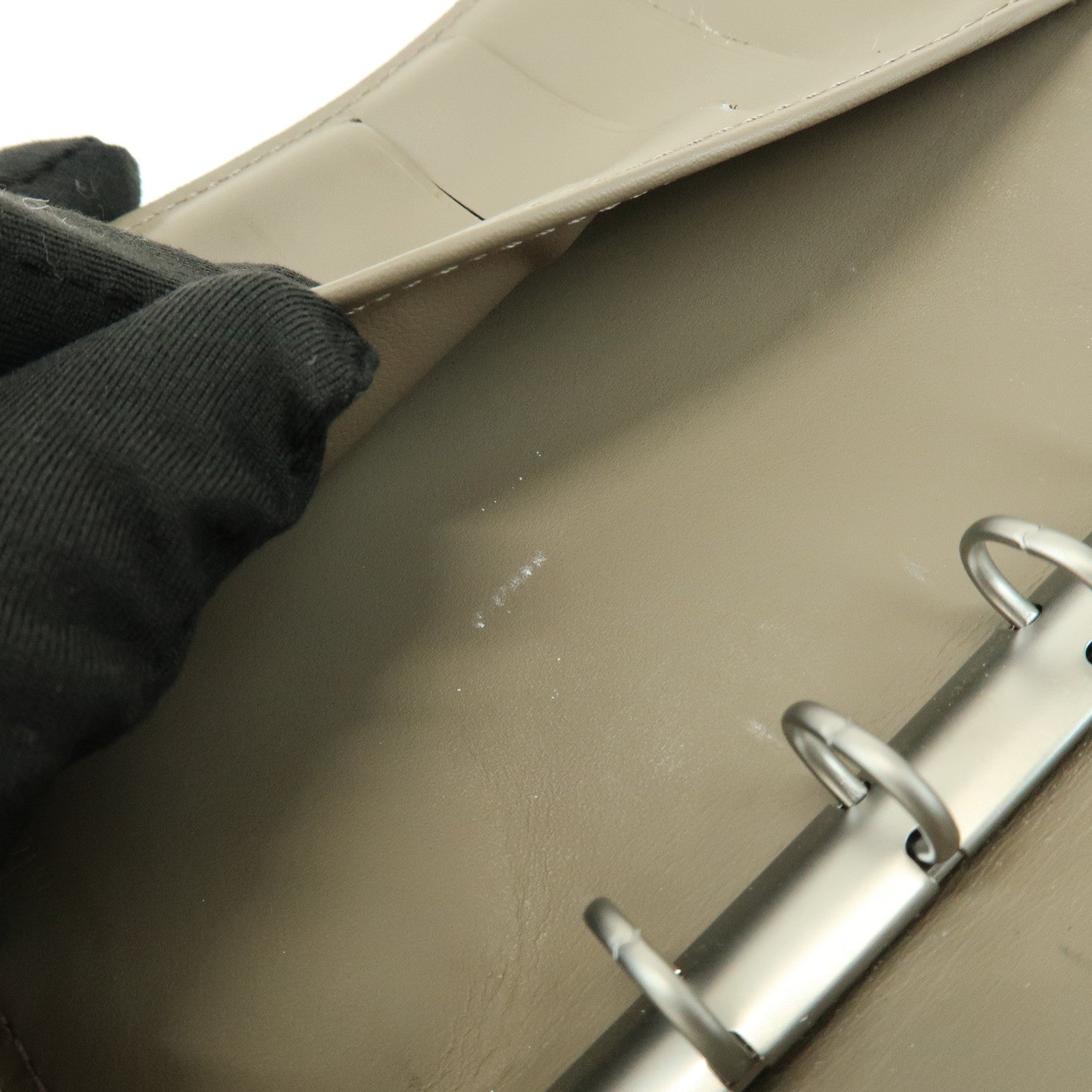 Louis Vuitton Epi Leather Agenda PM Planner Cover Pepper R2005C