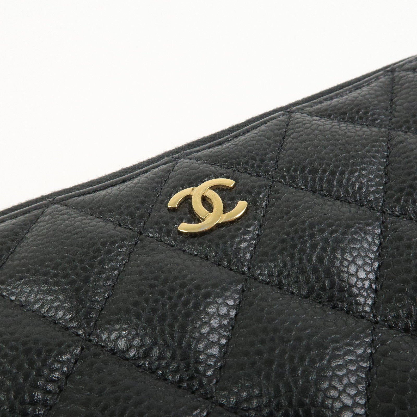 CHANEL COCO Mark Matelasse Classic Round Zippy Wallet Black AP0242