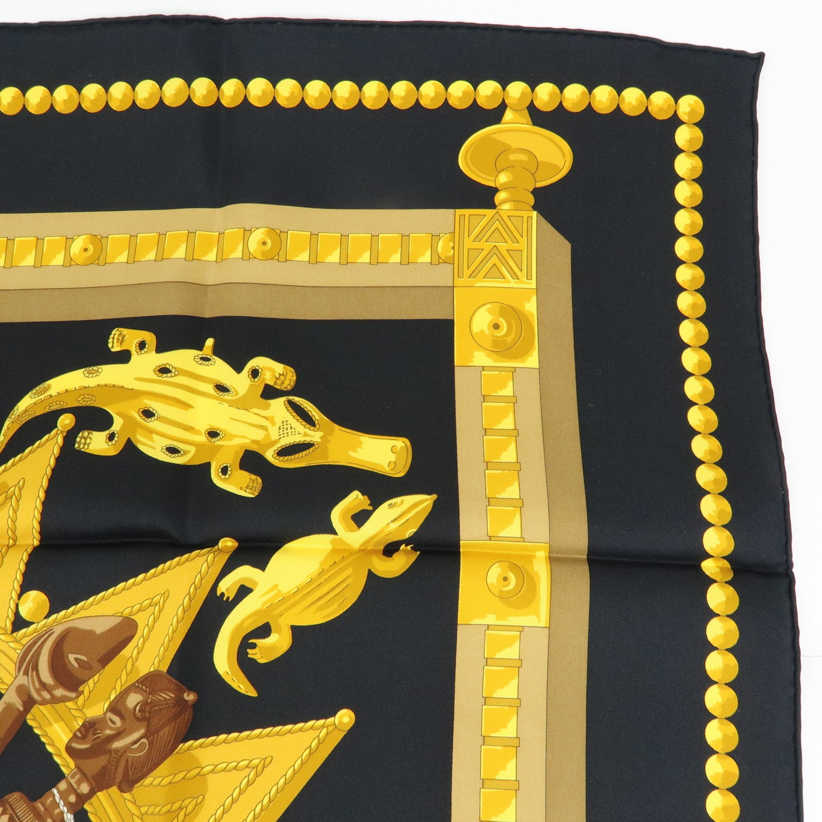 HERMES Carre 90 Silk 100% Scarf CUILLERS D'AFRIQUE Black Gold