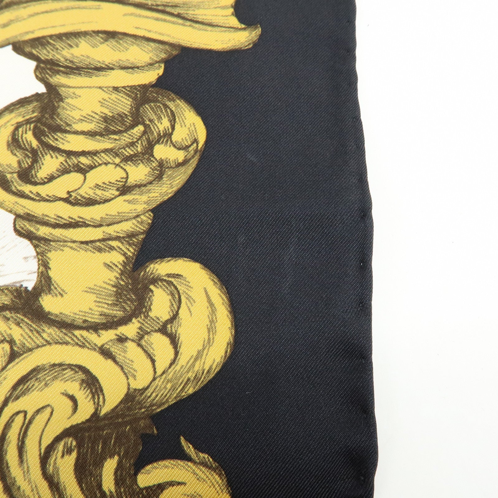 Christian Dior SQUARE Silk 100% Scarf Ivory Gold Black