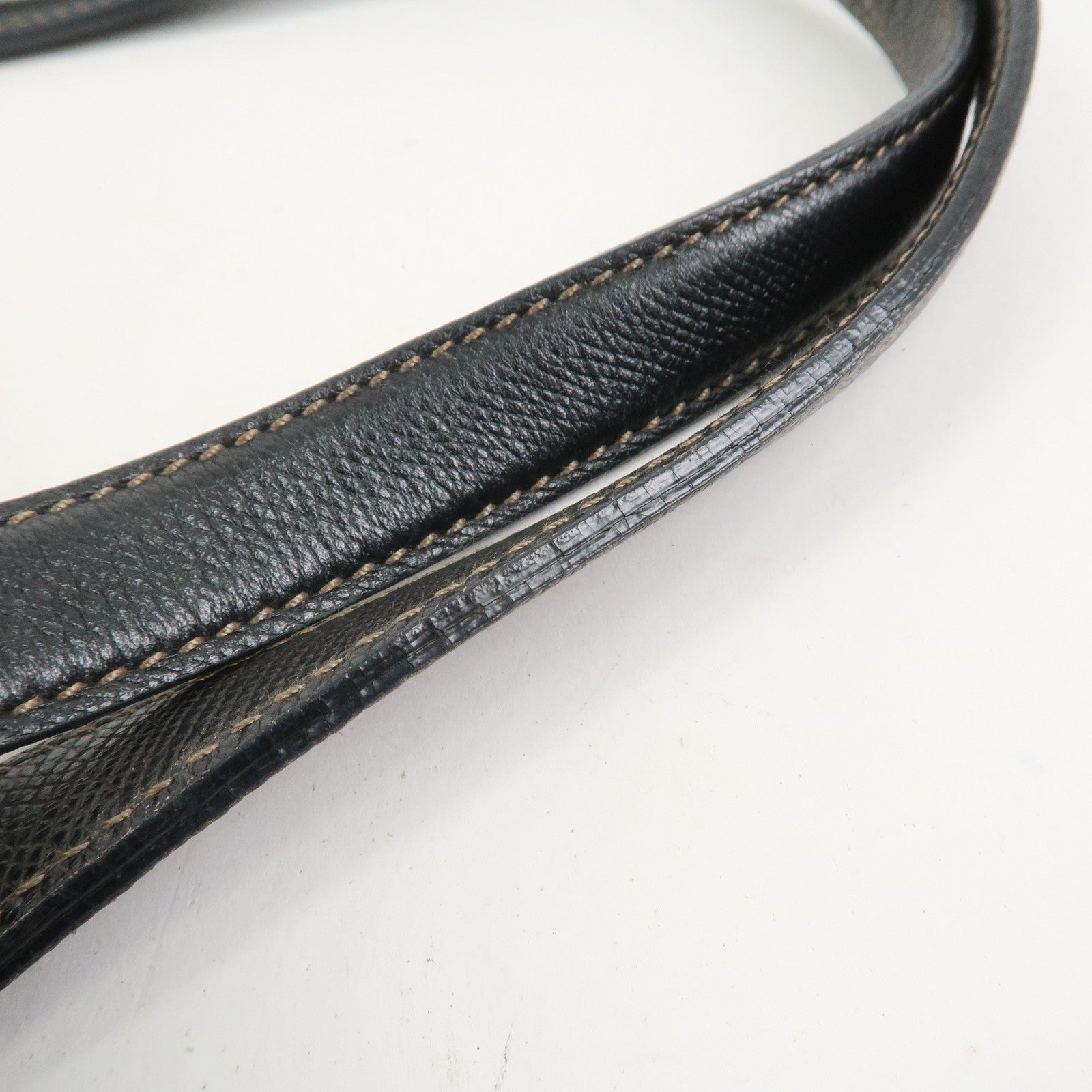 Ferragamo Gancini Leather Shoulder Bag Hand Bag Black