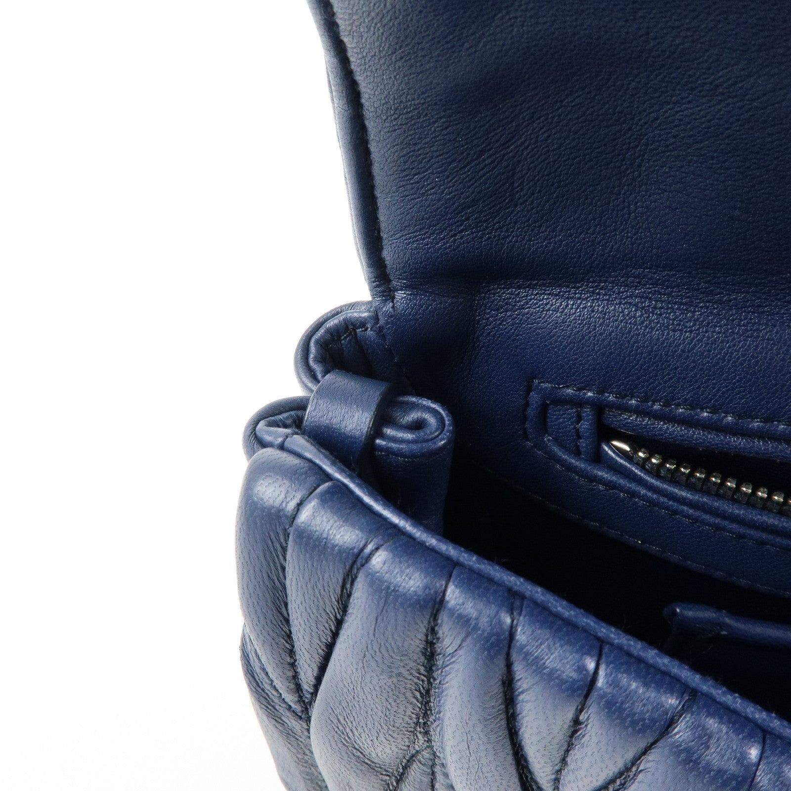 MIU MIU Matelasse Nappa Leather Shoulder Bag Chain Bag Navy