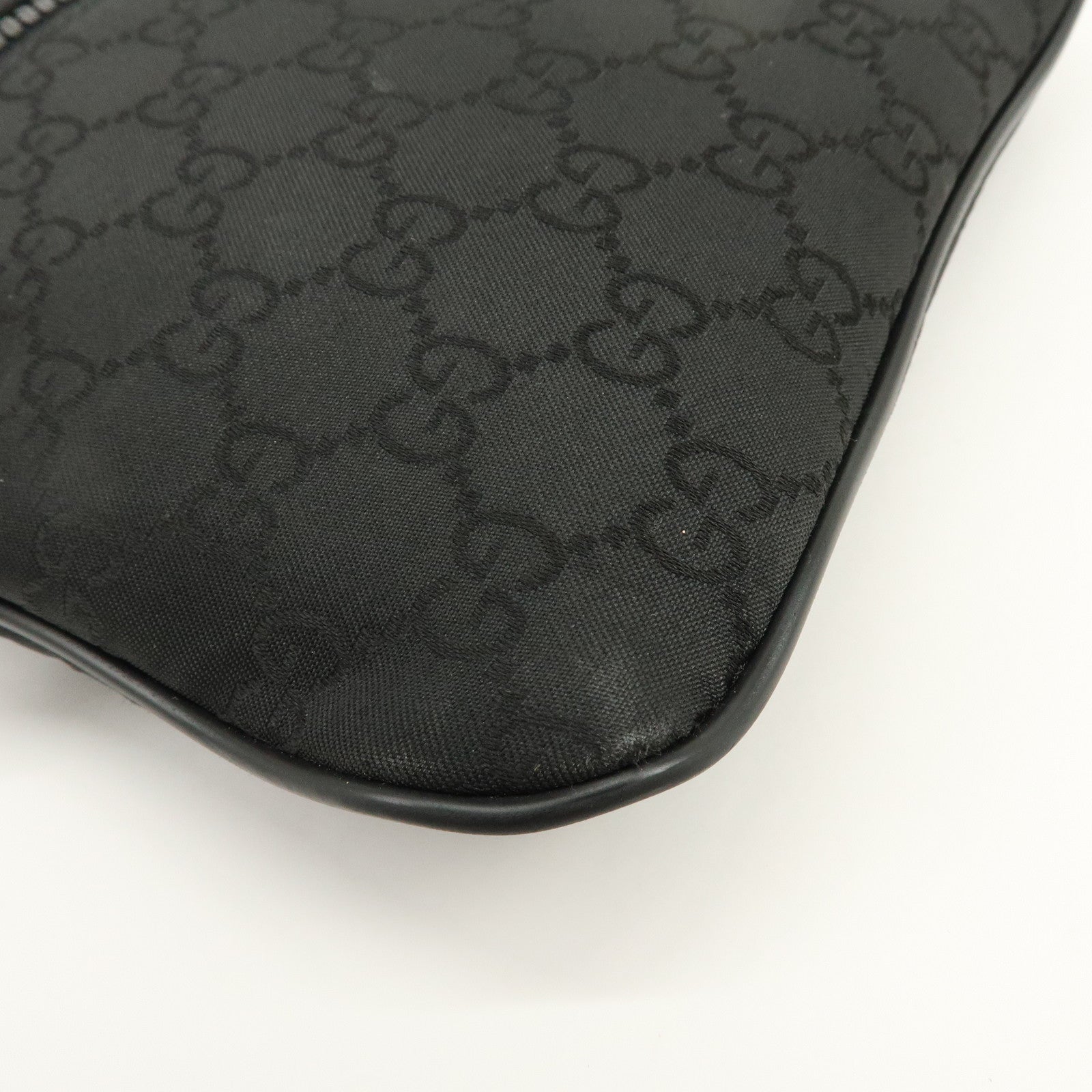 GUCCI GG Nylon Leather Shoulder Bag Crossbody Bag Black 449183
