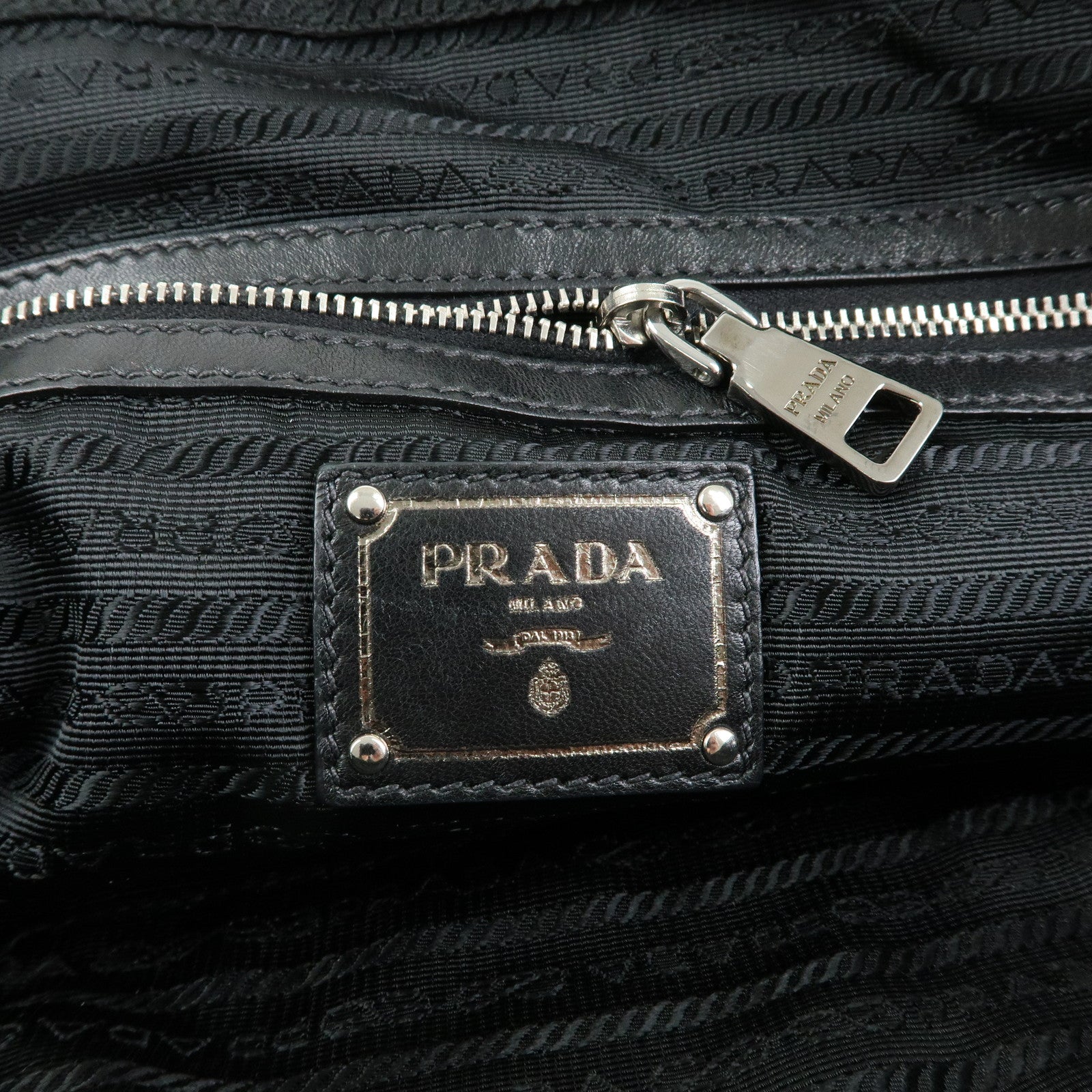PRADA Logo Nappa Leather Gathered Chain Shoulder Bag Black
