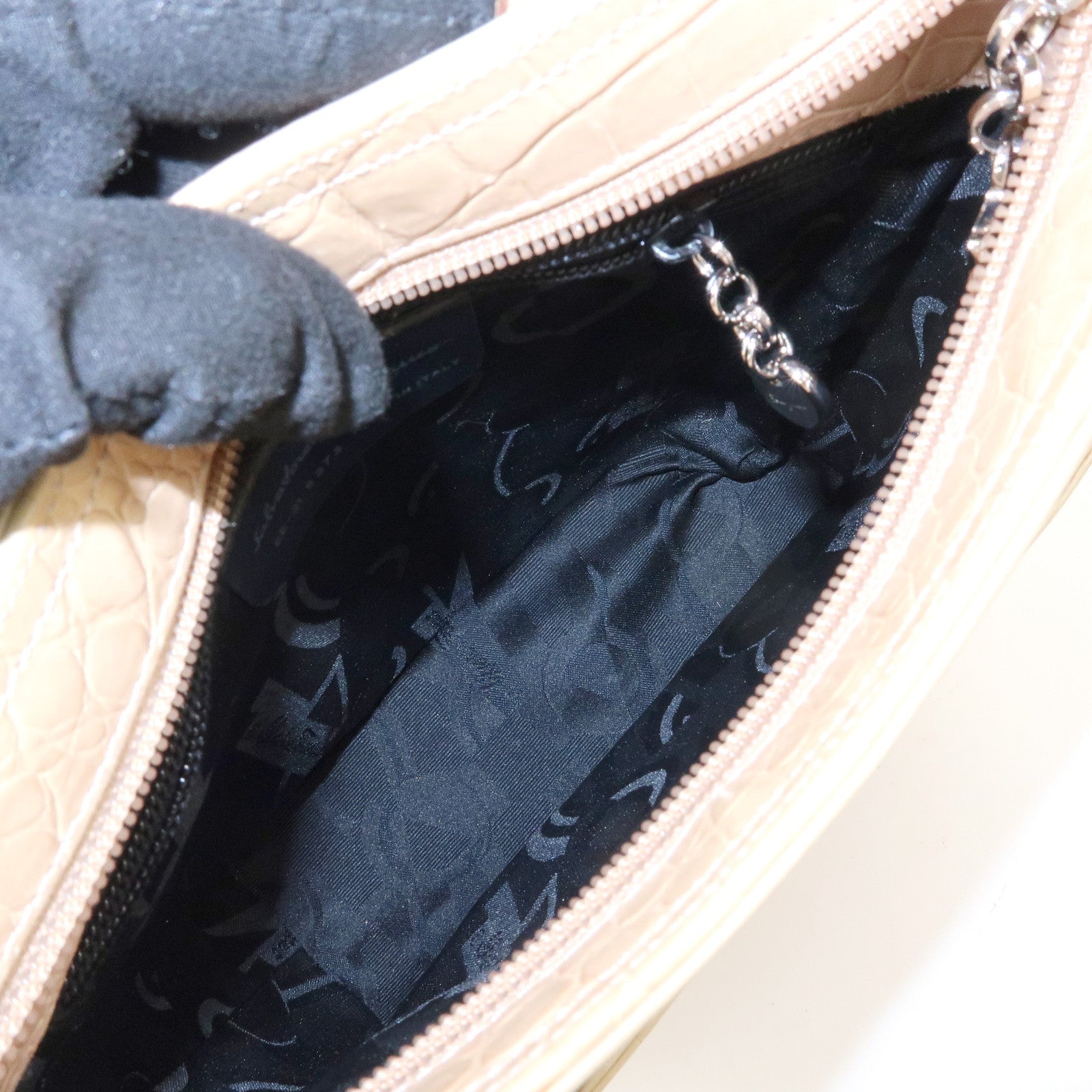 Ferragamo Gancini Embossed Leather Shoulder Bag Beige