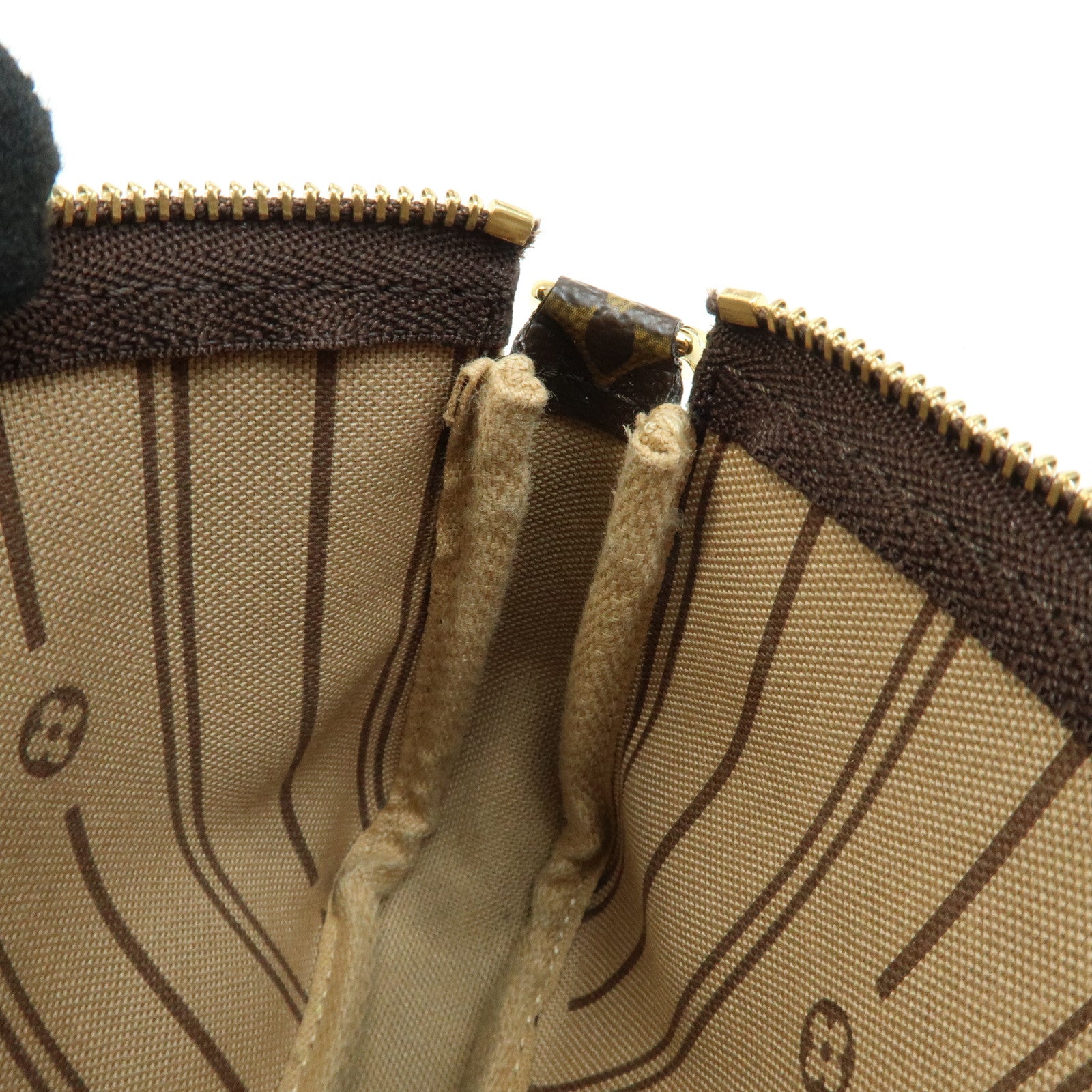 Louis Vuitton Monogram T&B Mini Pochette Accessoires Pouch M60153