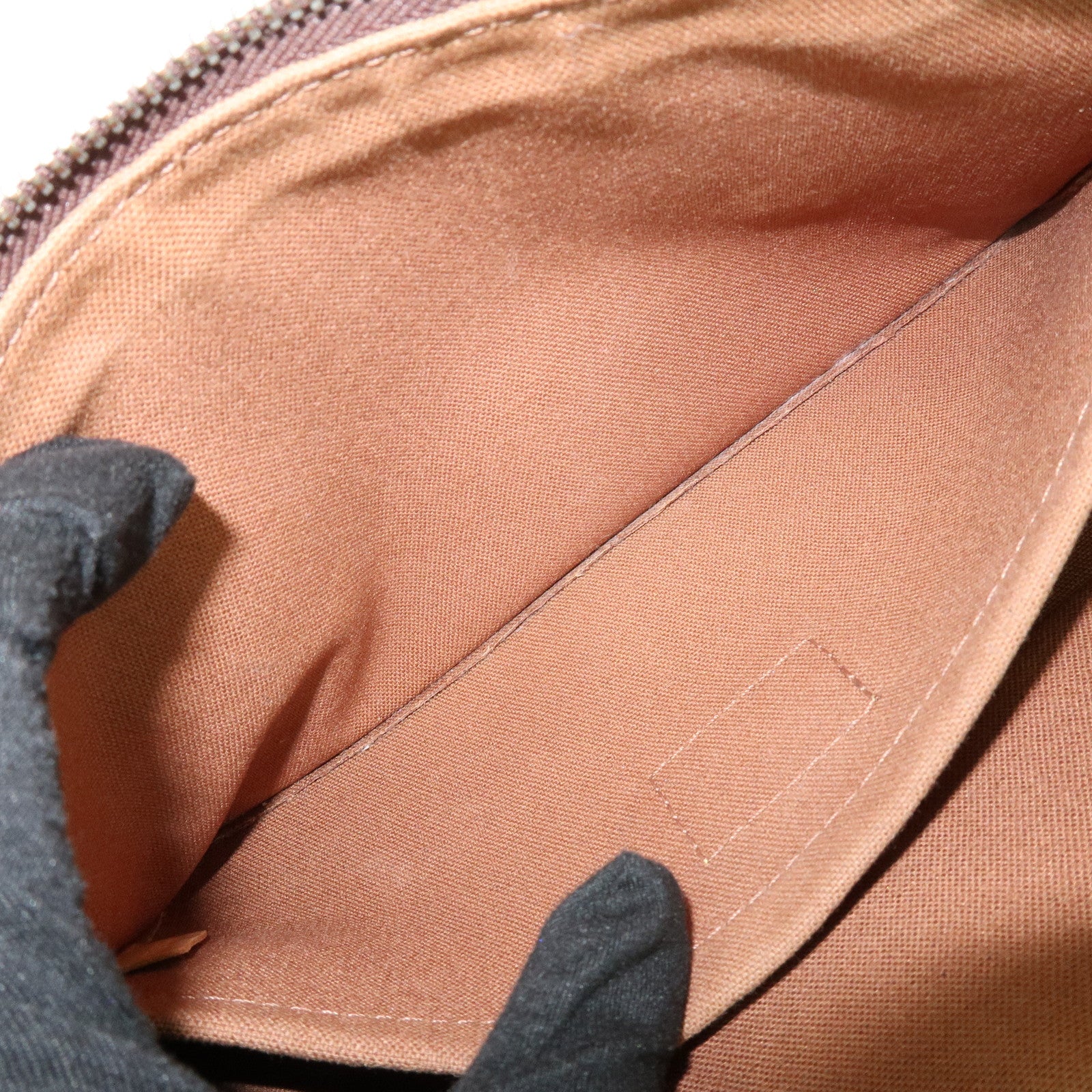 Louis Vuitton Monogram Popincourt Hand Bag Brown M40009