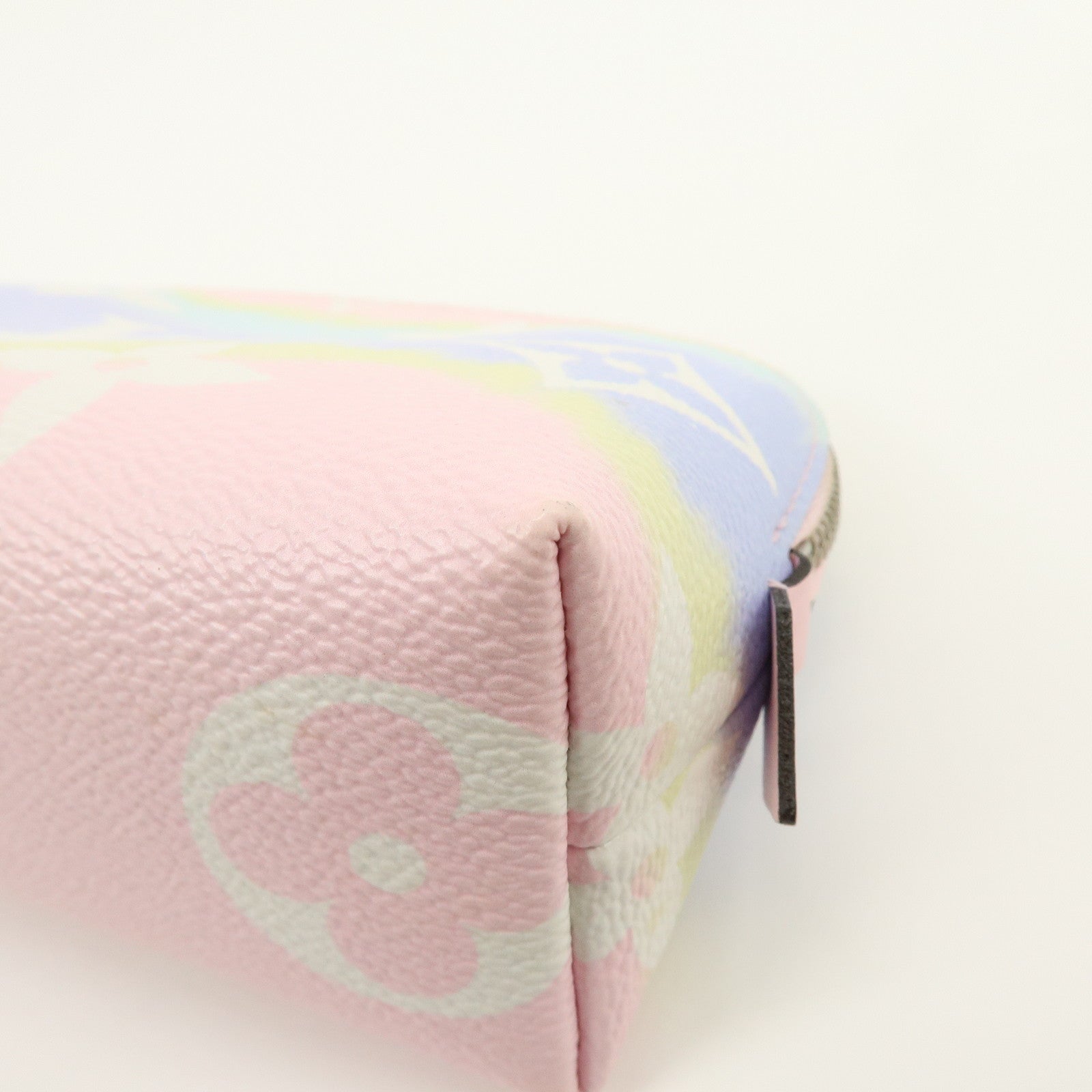 Louis Vuitton Monogram Giant Escal Pochette Cosmetic Pouch M69139