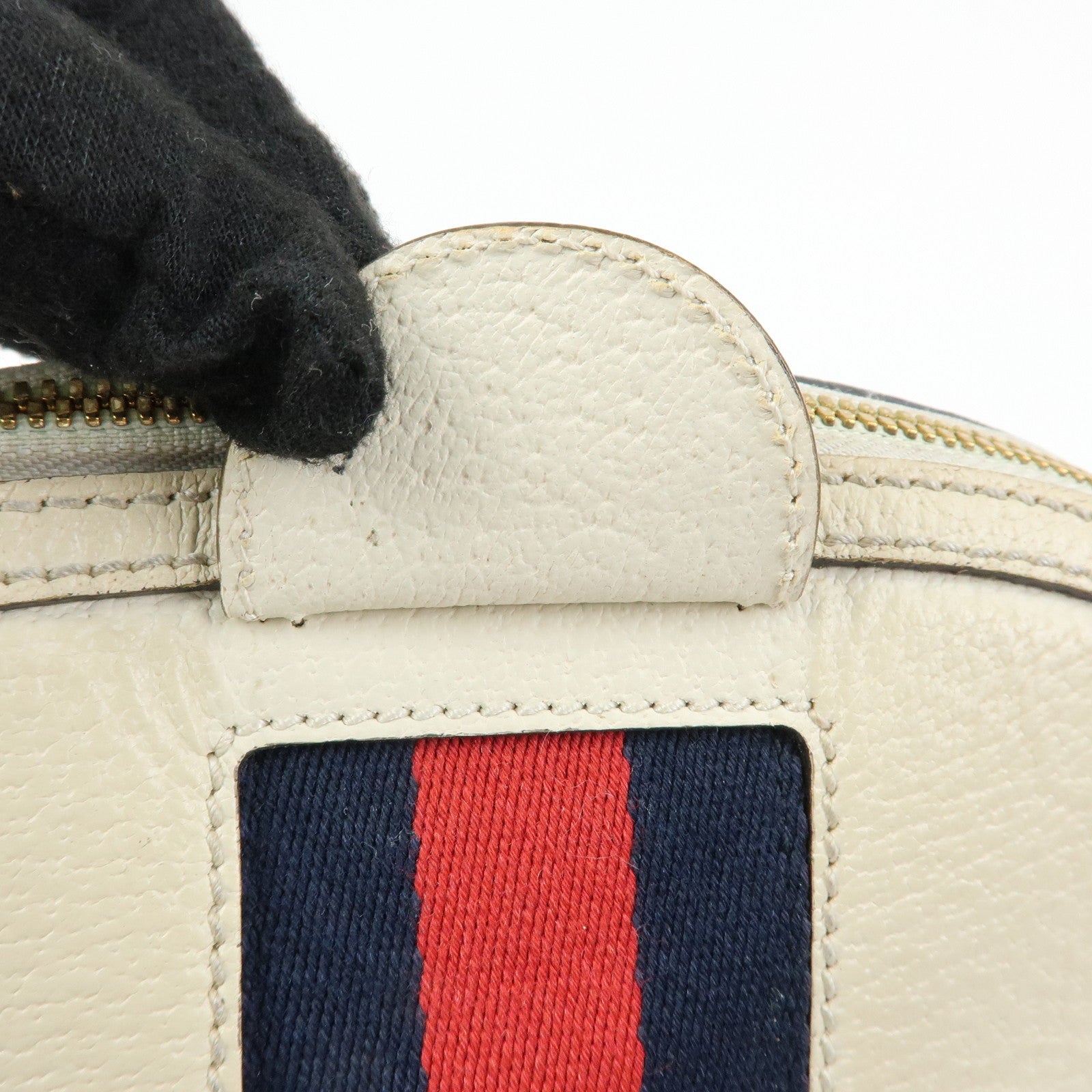 GUCCI Sherry Leather Shoulder Bag Crossbody Bag White 499621