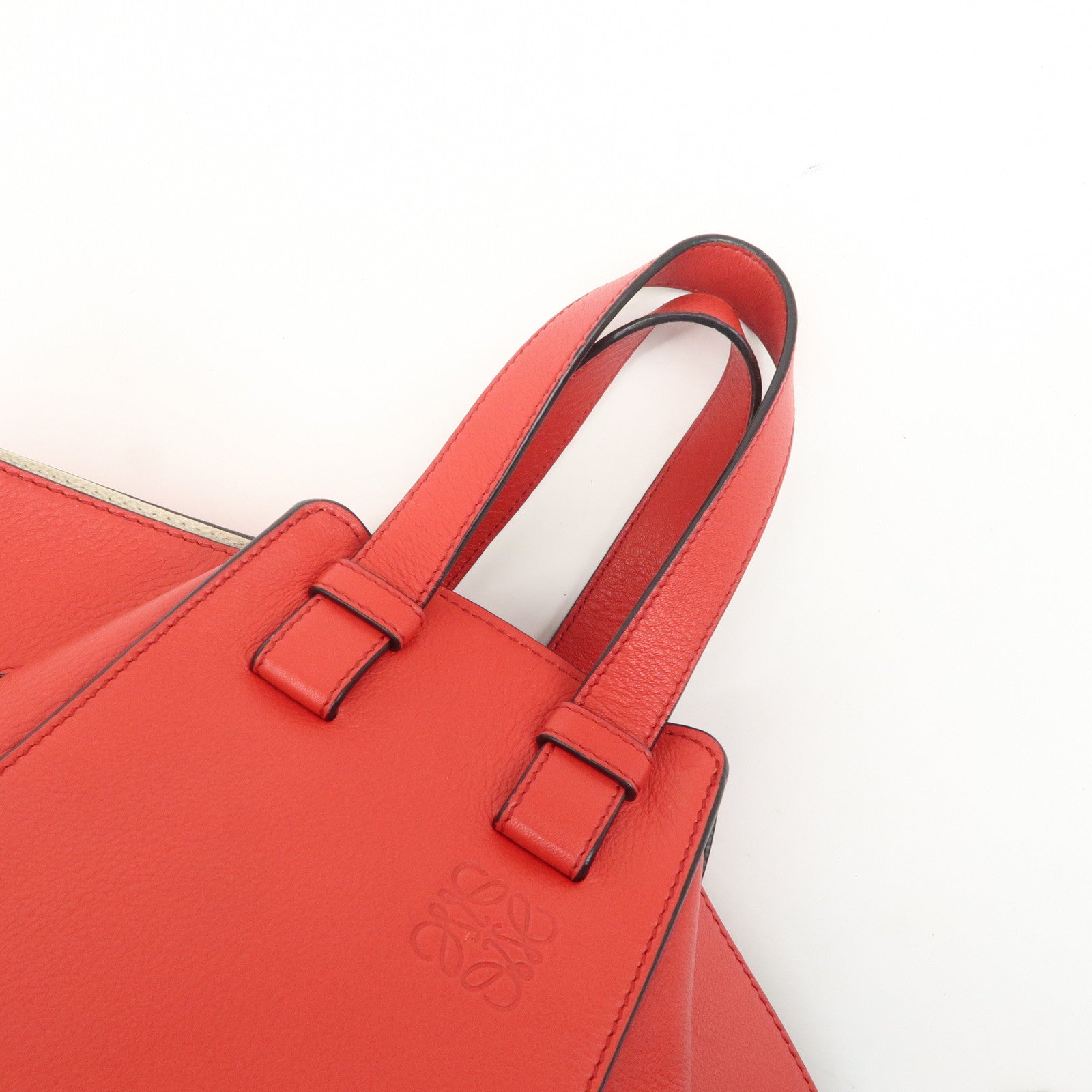 LOEWE Anagram Hammock Small Shoulder Bag Crossbody Bag Red 0011840