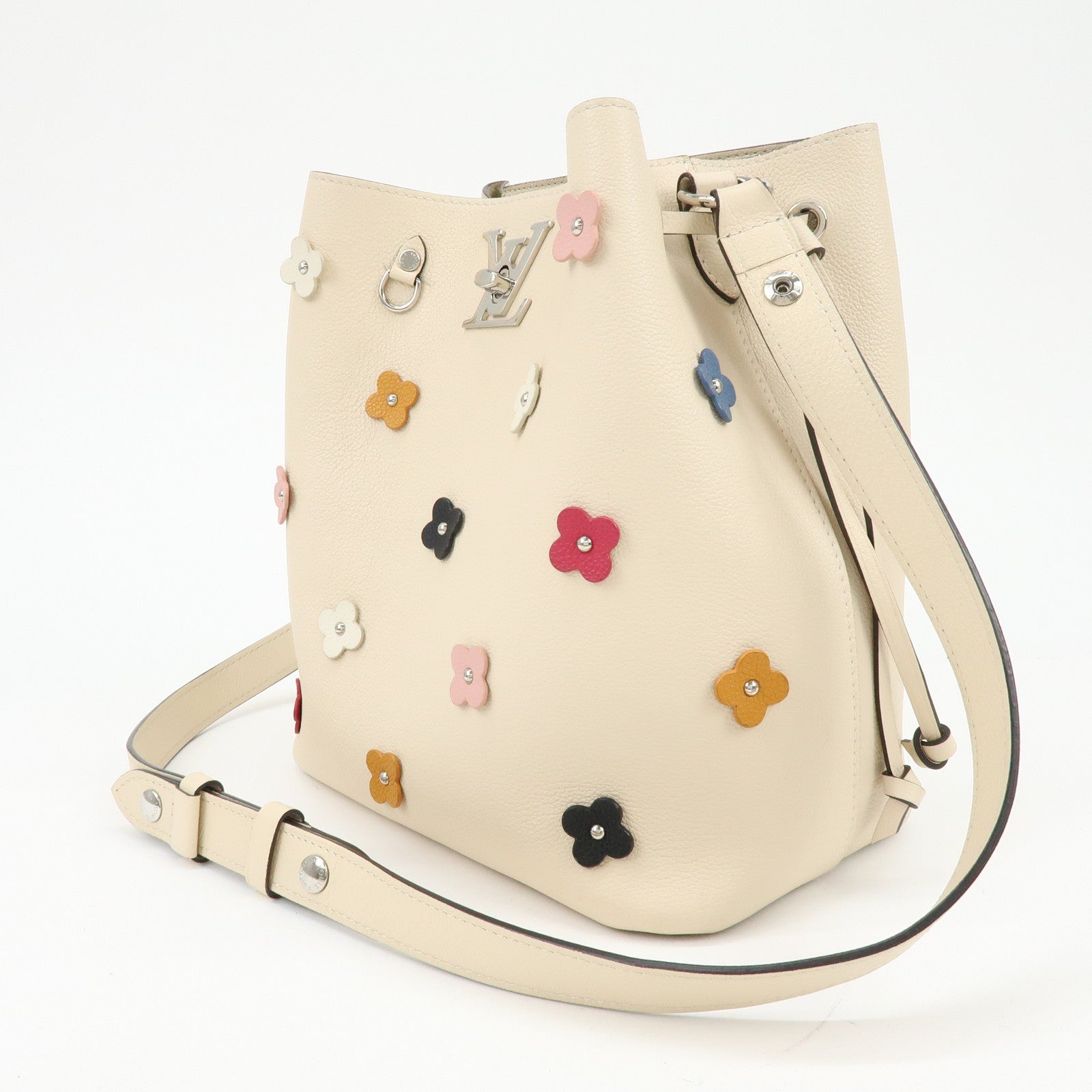 Louis Vuitton Lockme Calf Leather Bucket Shoulder Bag Flower M53081