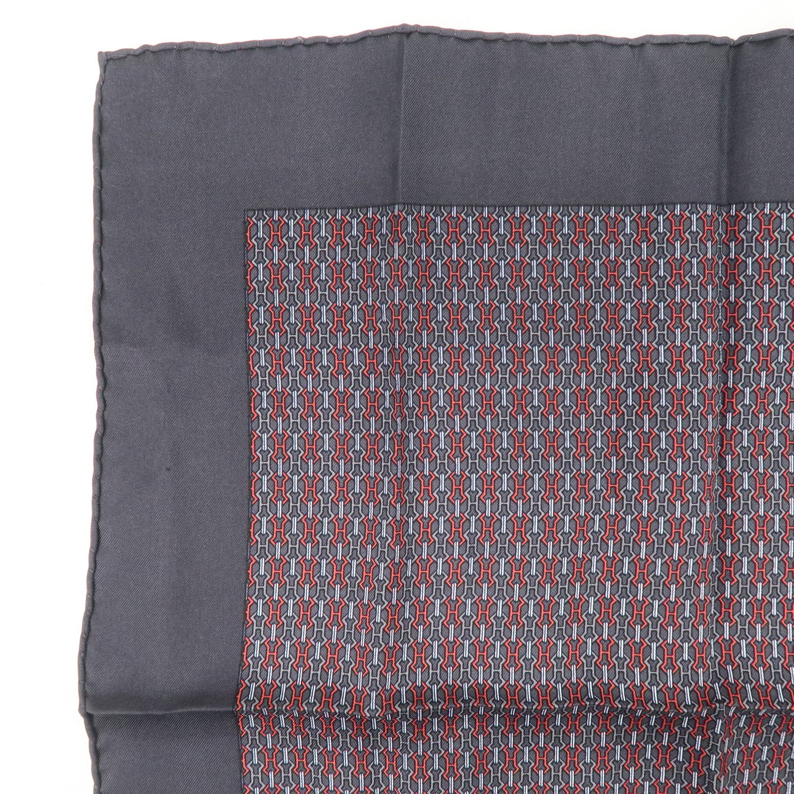 HERMES Carre 40 Silk 100% Scarf Petit Carre Mini Scarf Black