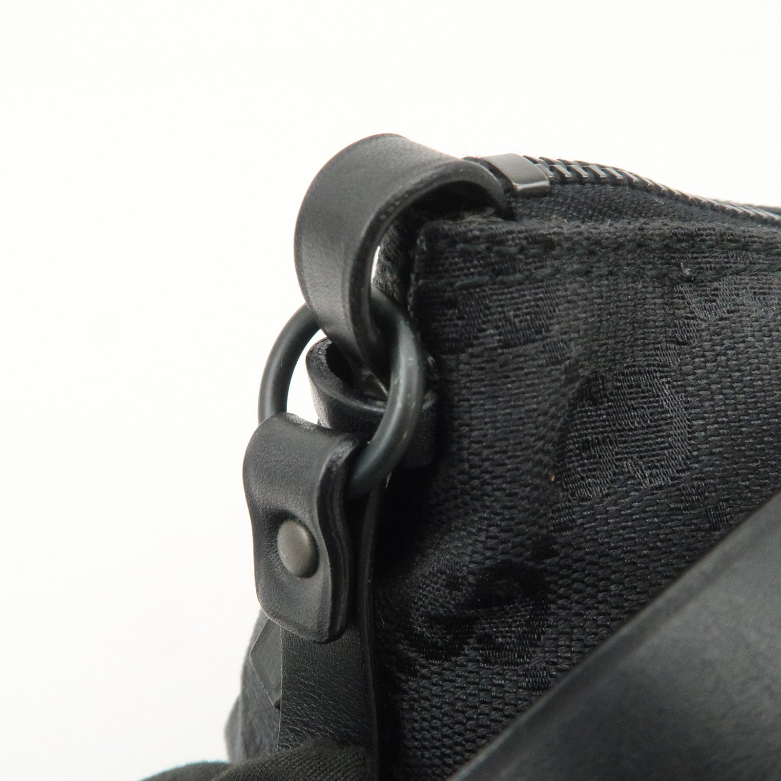 GUCCI GG Canvas Leather Accessory Pouch Hand Bag Black 103399 Used