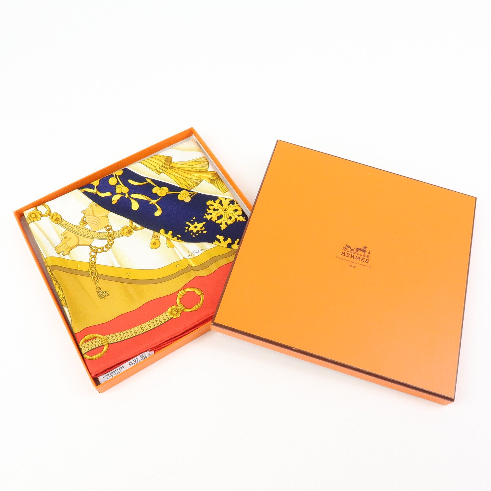 HERMES Carre 90 Silk 100% Soleil de Soie Scarf Gold Navy Red