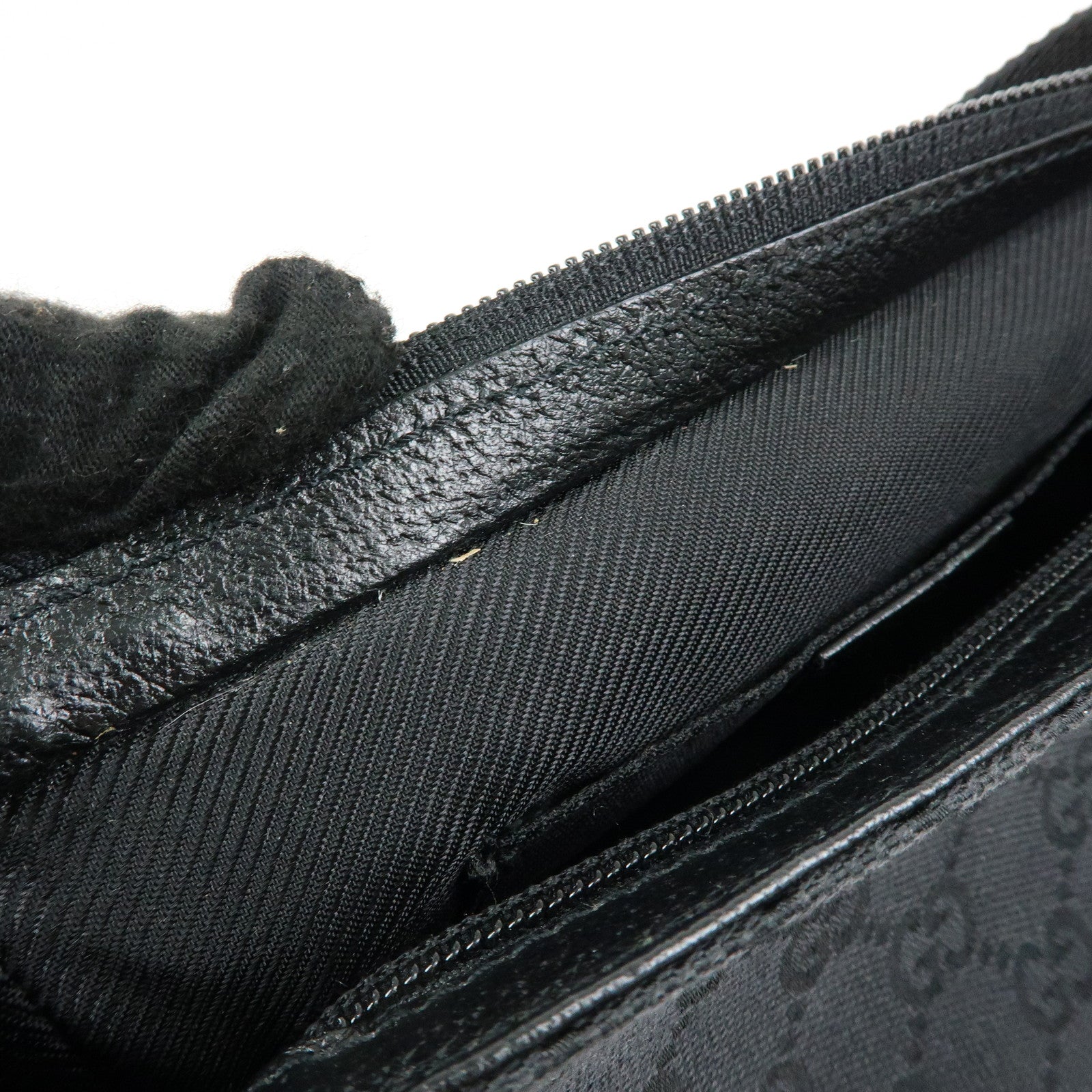 GUCCI Logo GG Canvas Leather Small Hand Bag Pouch Black 106644