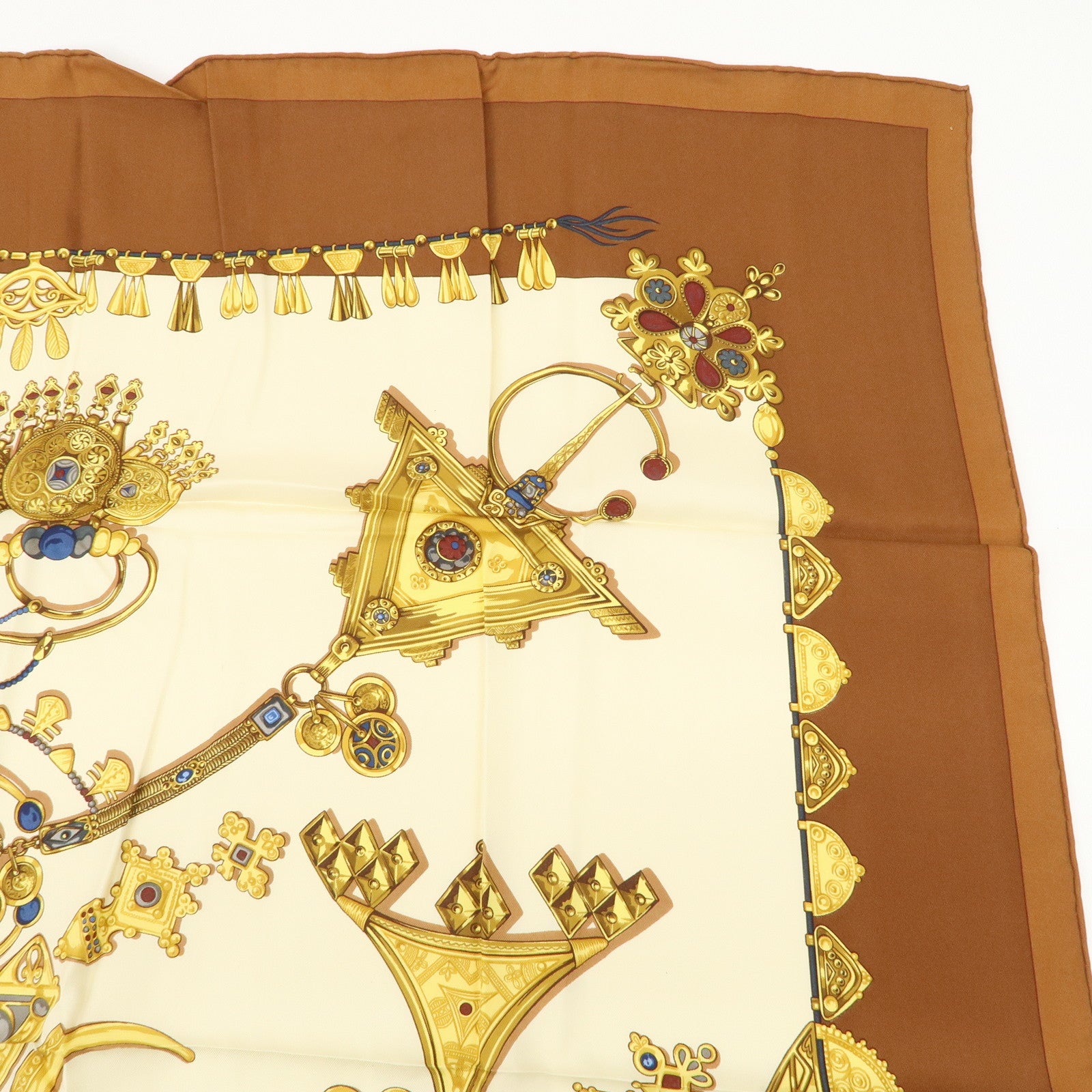 HERMES Carre 90 Silk 100% Scarf PARURES DES SABLES Gold Brown Used