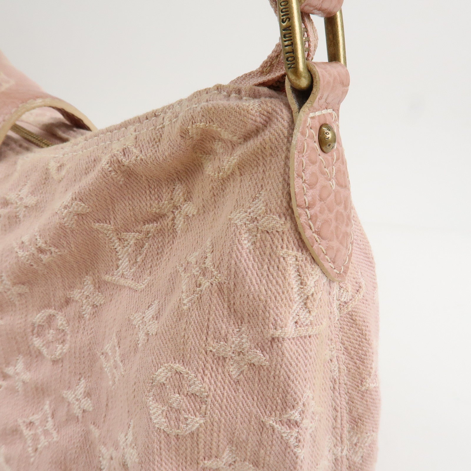 Louis Vuitton Monogram Denim Slightly Shoulder Bag Pink M95833