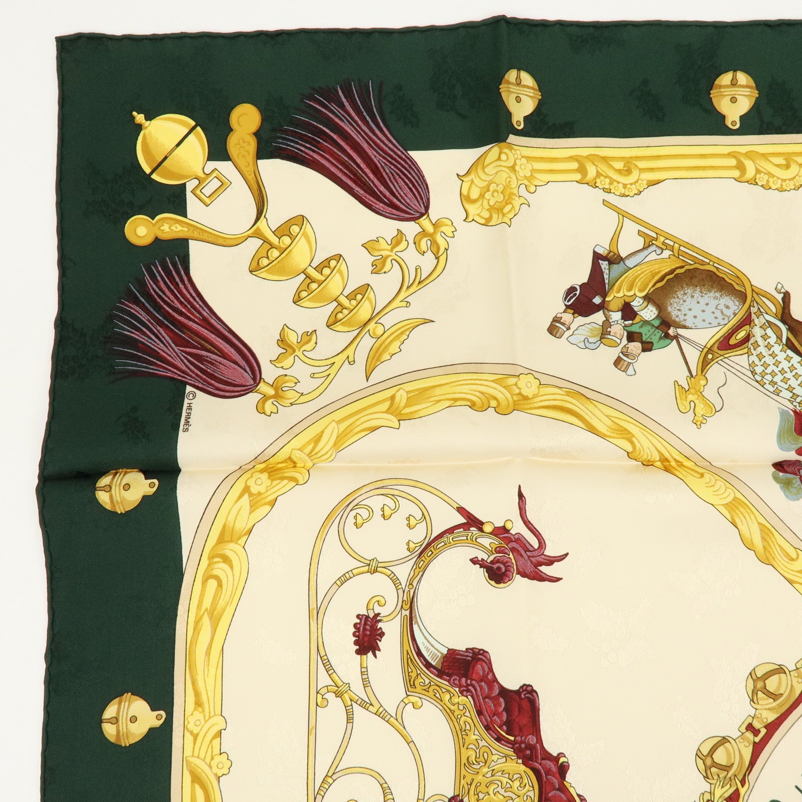 HERMES Carre 90 100% Silk Scarf Plumes et Grelots Moss Green Beige