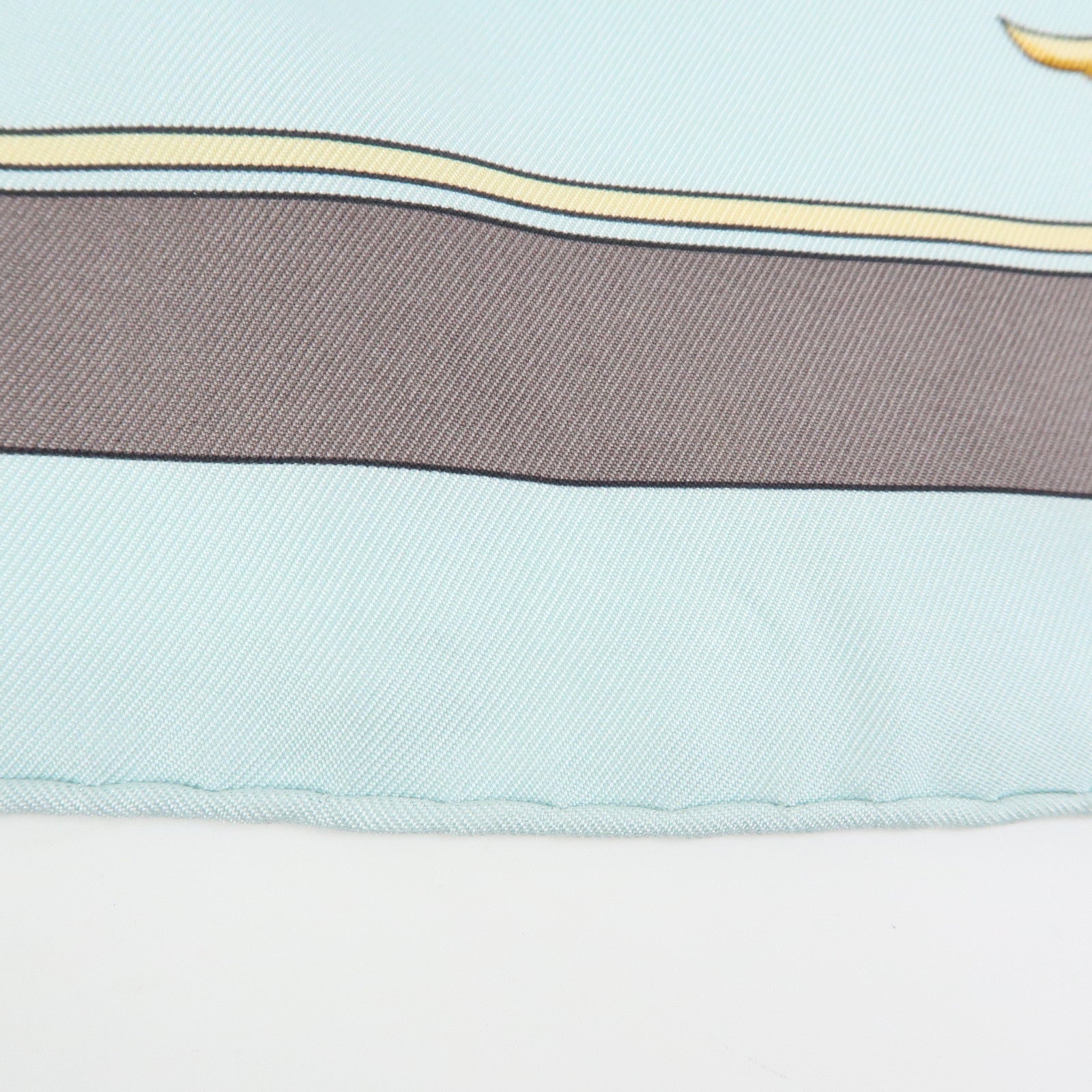 HERMES Carre 90 Silk 100% Scarf CROWN Sky Blue White