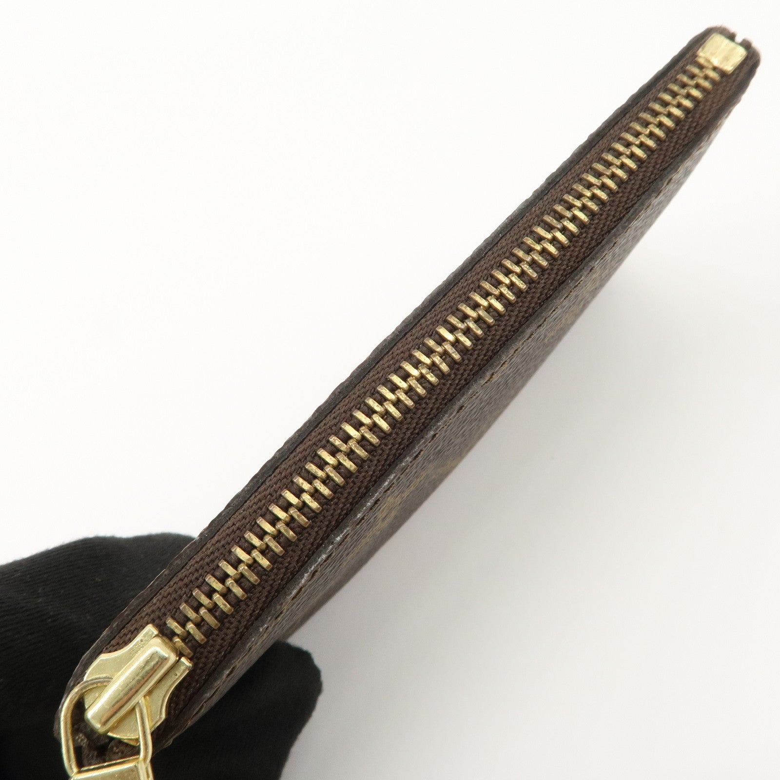 Louis Vuitton Monogram Pochette Cles Coin Case Key Case M62650