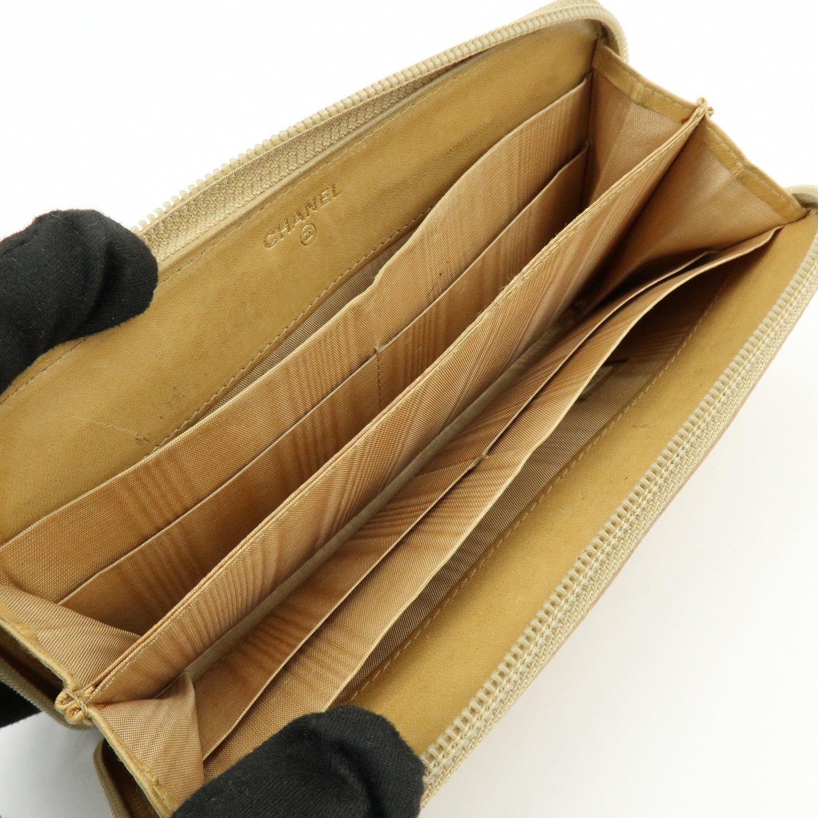 CHANEL Caviarskin Round Zippy Wallet Long Wallet Beige A13228