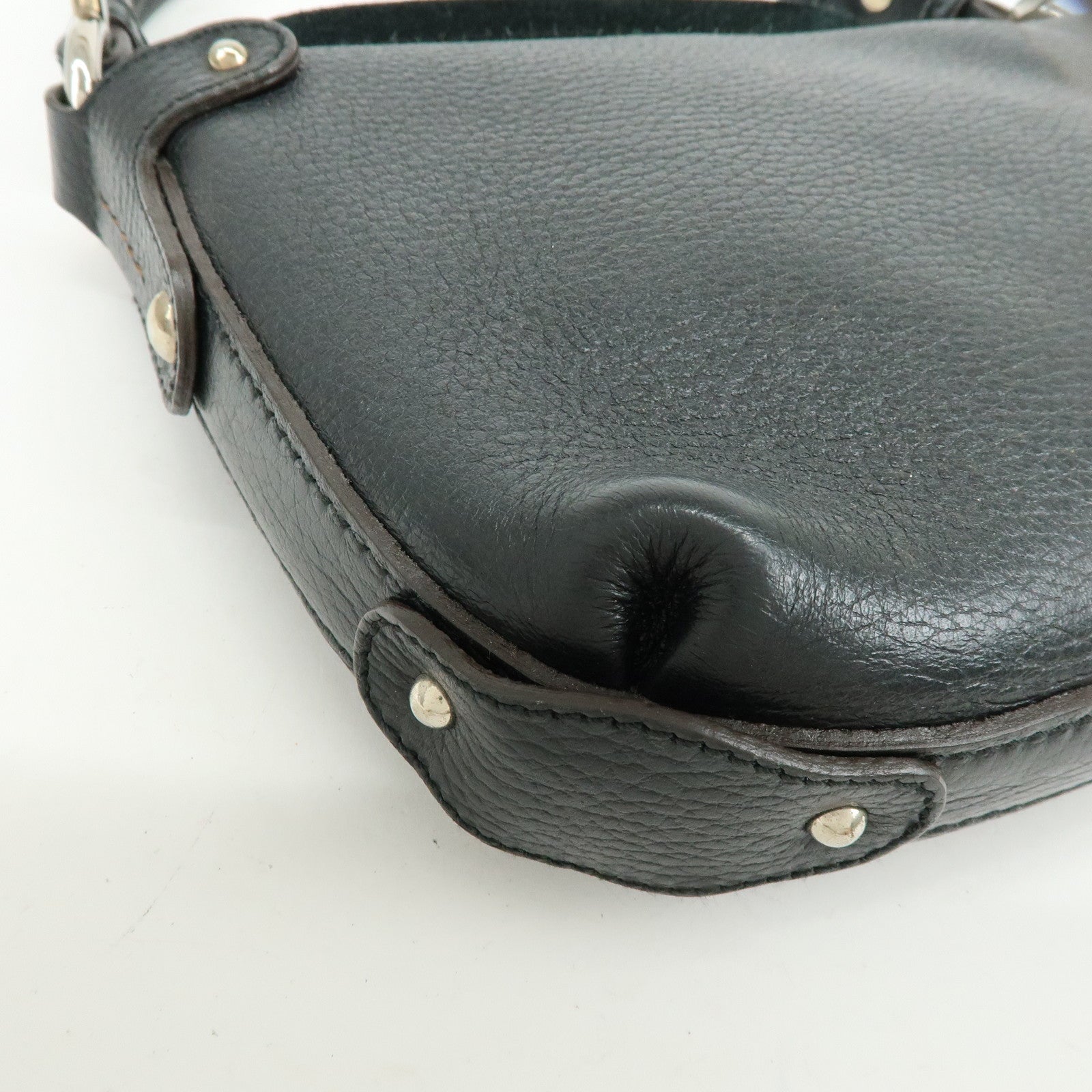 Ferragamo Gancini Leather Shoulder Bag Hand Bag Black