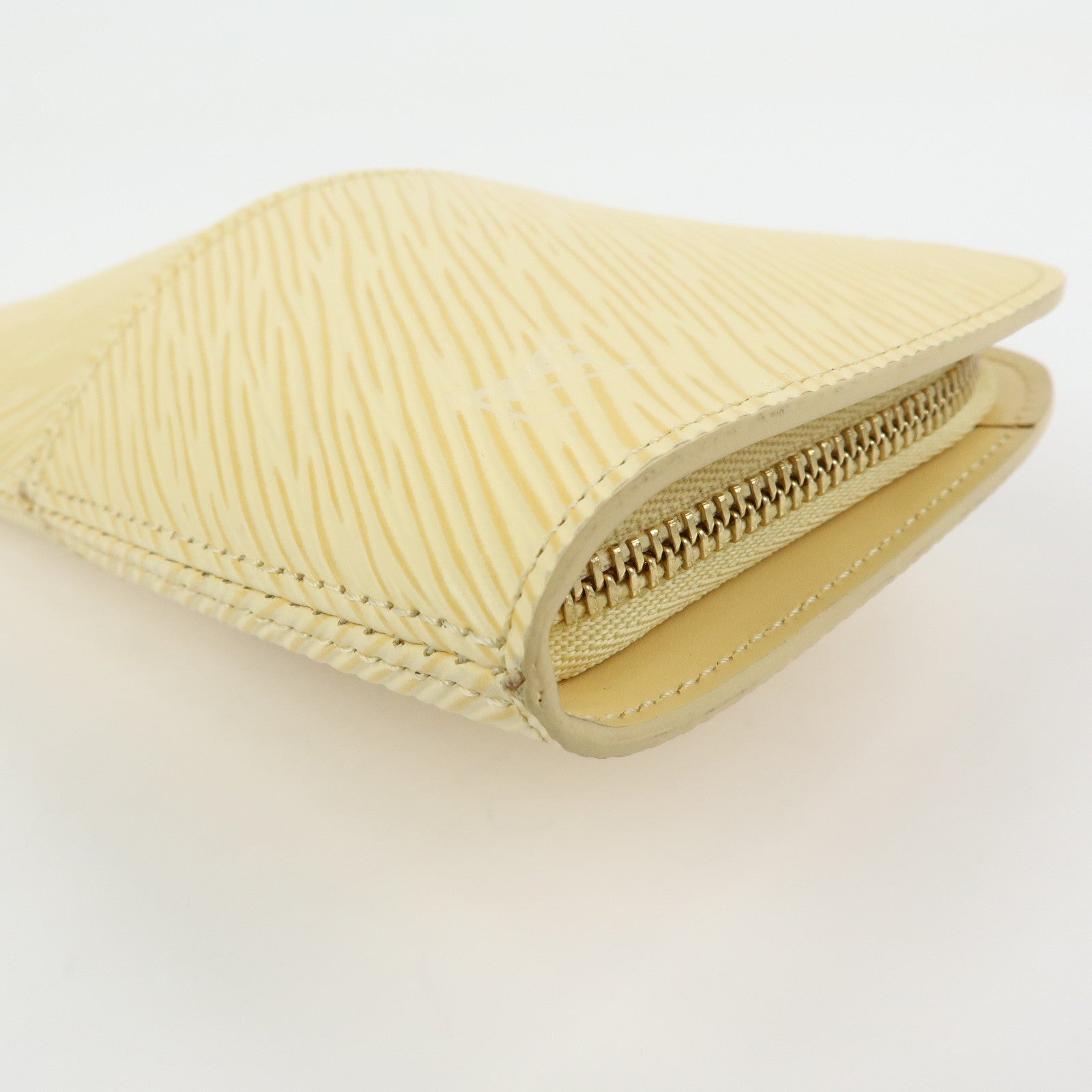 Louis Vuitton Epi Portefeuille Epi Z Coin Case Vanilla M6344A