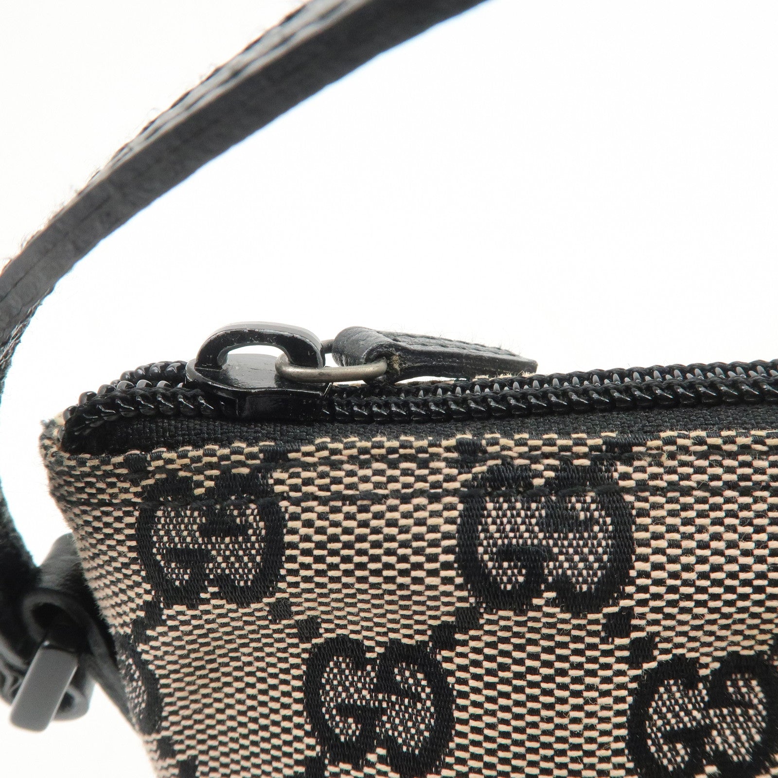 GUCCI Boat Bag GG Canvas Leather Hand Bag Beige Black 07198