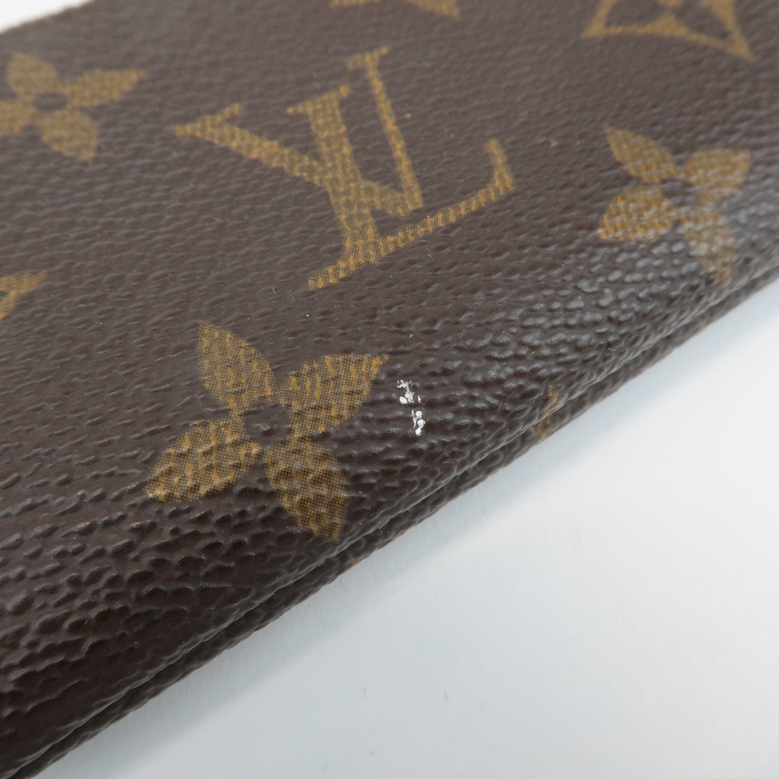 Louis Vuitton Monogram Pochette Cles Coin Case Key Case M62650