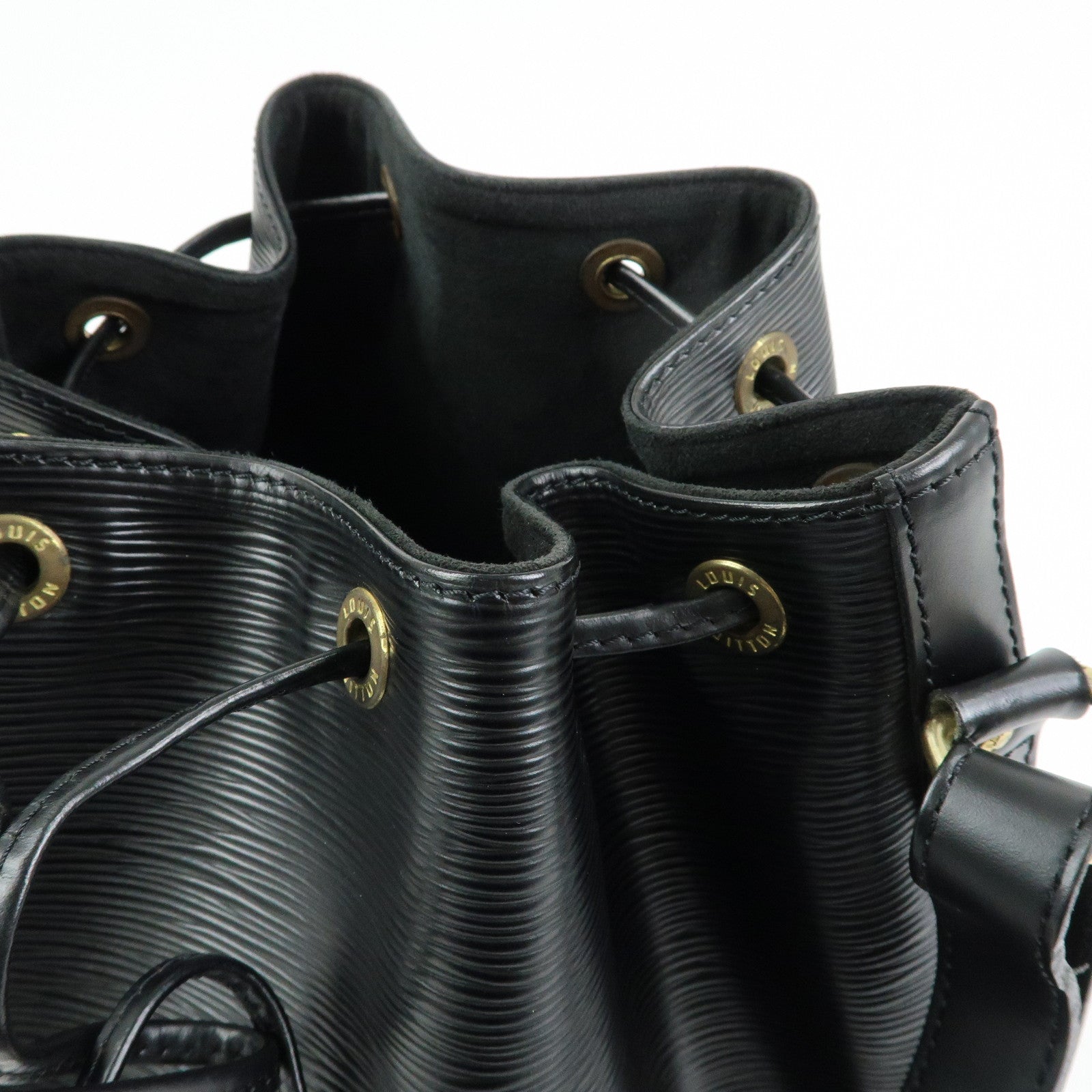 Louis Vuitton Epi Leather Petit Noe Shoulder Bag Noir Black M44102