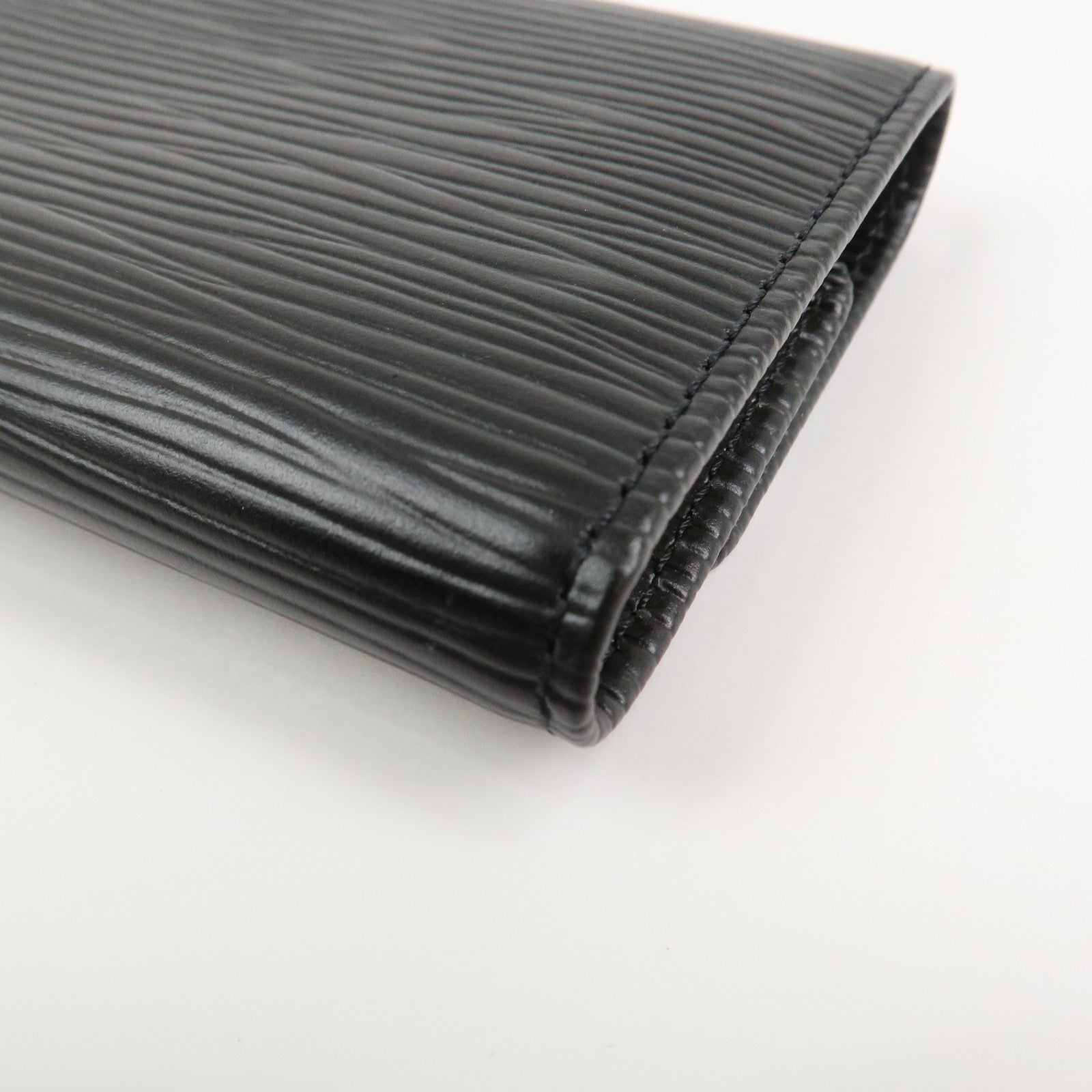 Louis Vuitton Epi Multiclés 6 Key Case Key Holder Noir Black M63812