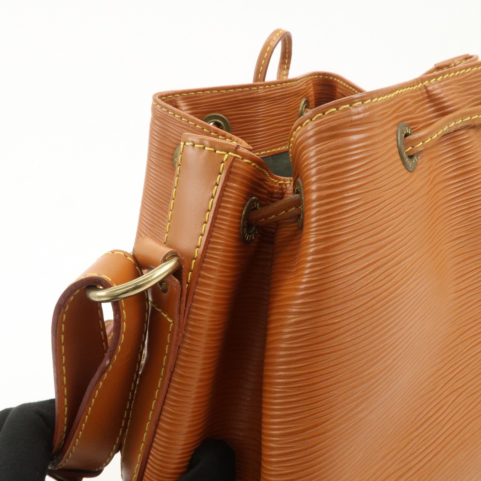 Louis Vuitton Epi Leather Petit Noe Shoulder Bag Zipang Gold M44108