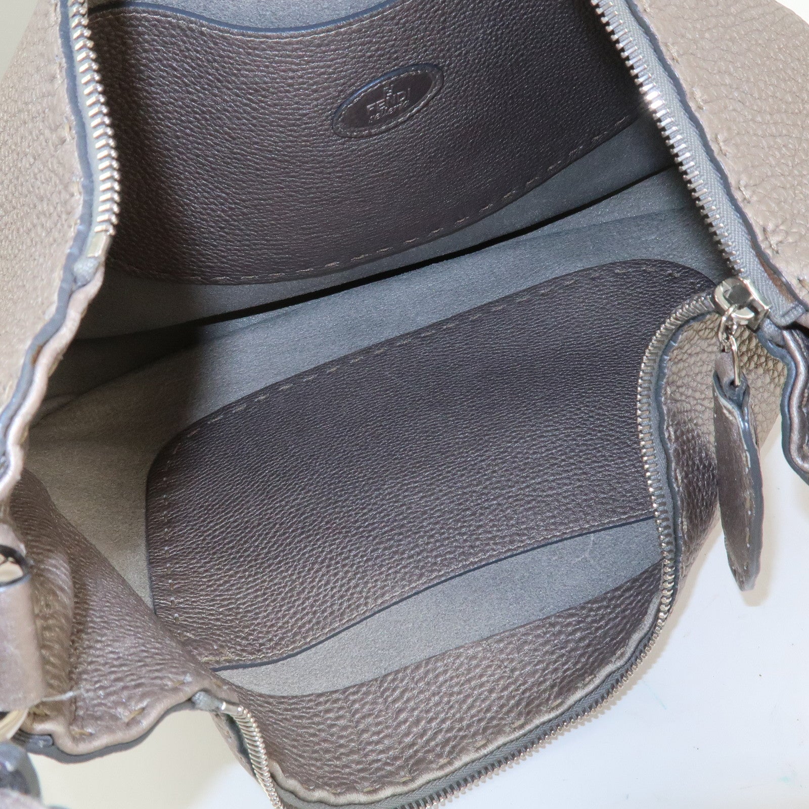 FENDI Selleria Leather Shoulder Bag Hand Bag Silver 8BR582