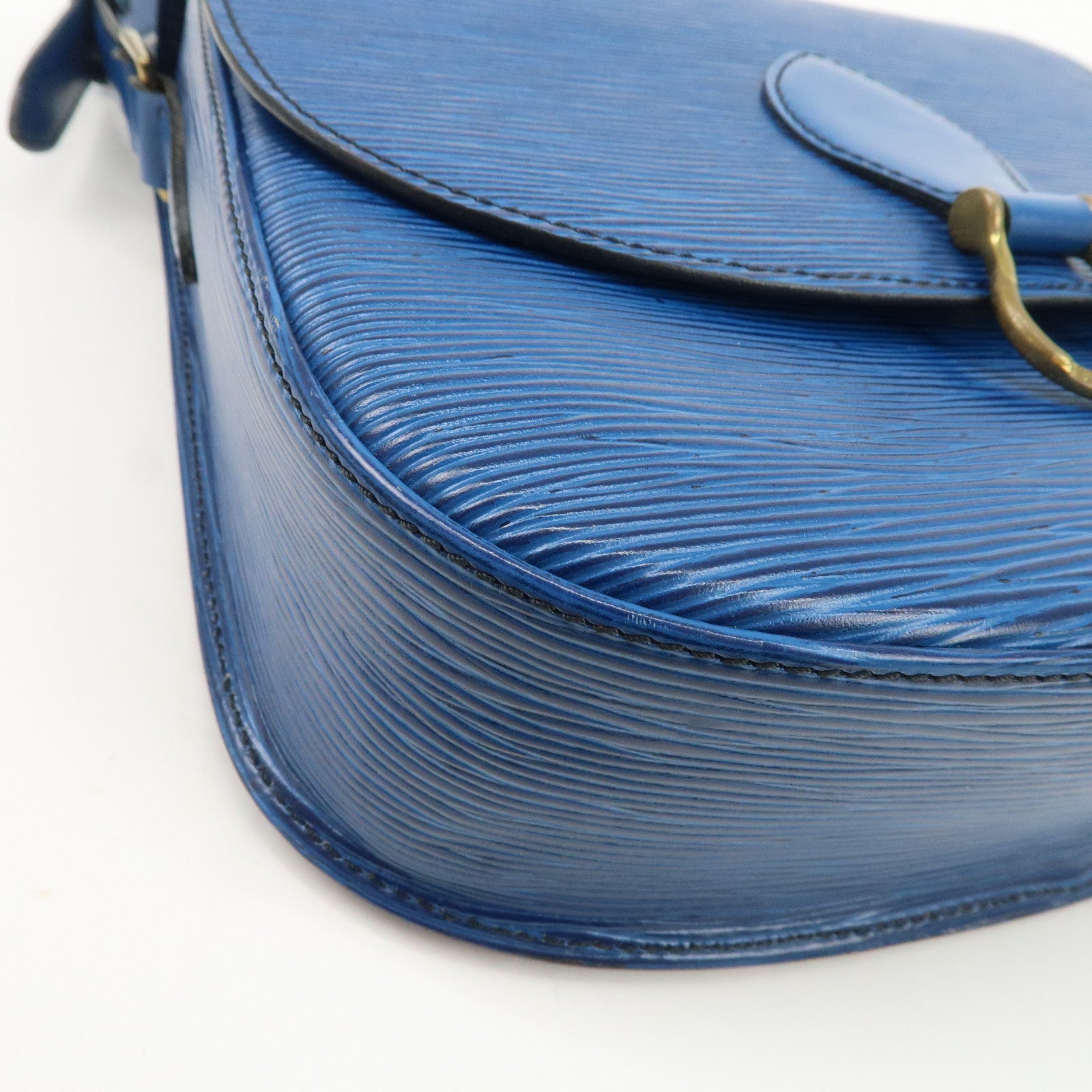 Louis Vuitton Epi Saint Cloud Shoulder Bag Toledo Blue M52195