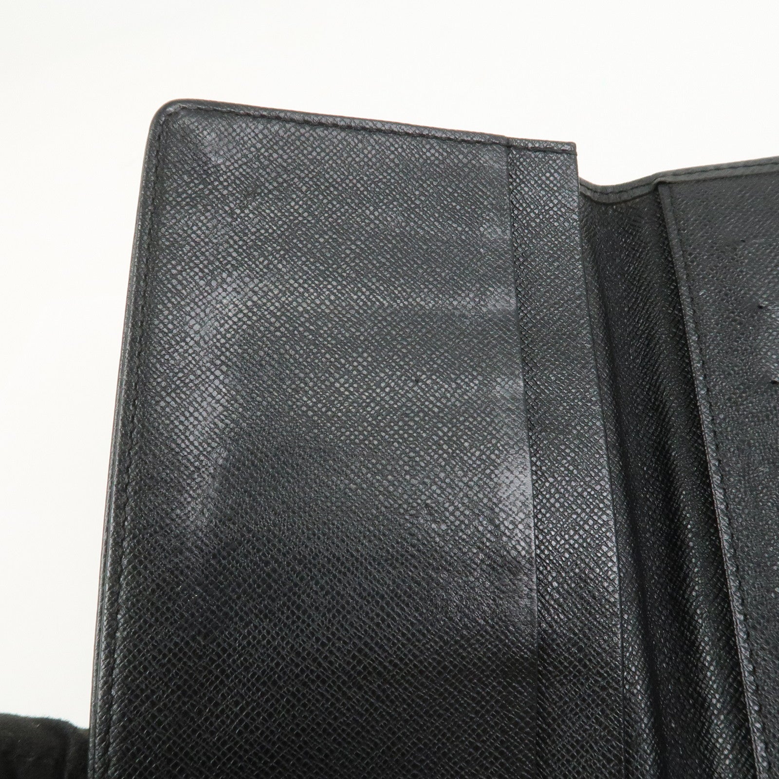 Louis Vuitton Taiga Porte Carte de Credit Yen Wallet Adoise M31002