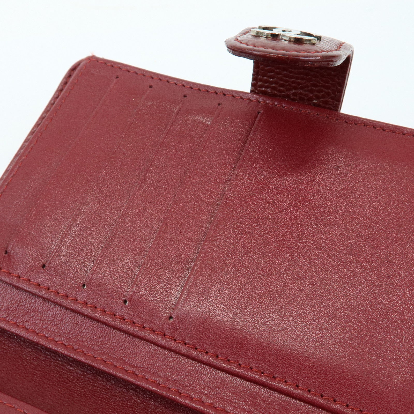 CHANEL COCO Mark Matelasse Caviarskin Compact Wallet Bordeaux