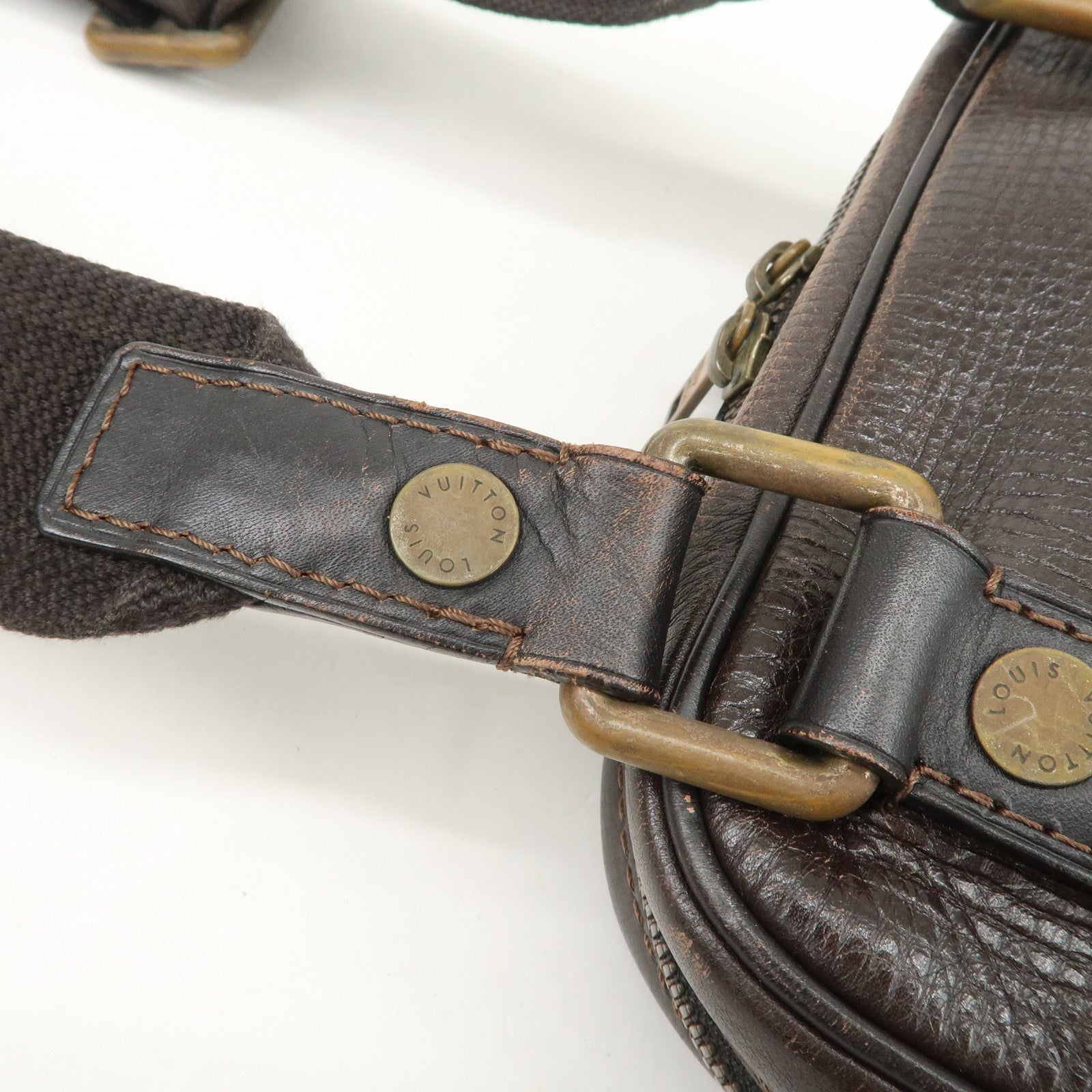 Louis Vuitton Utah Leather Irokuwa Crossbody Bag Cafe M92534 Used