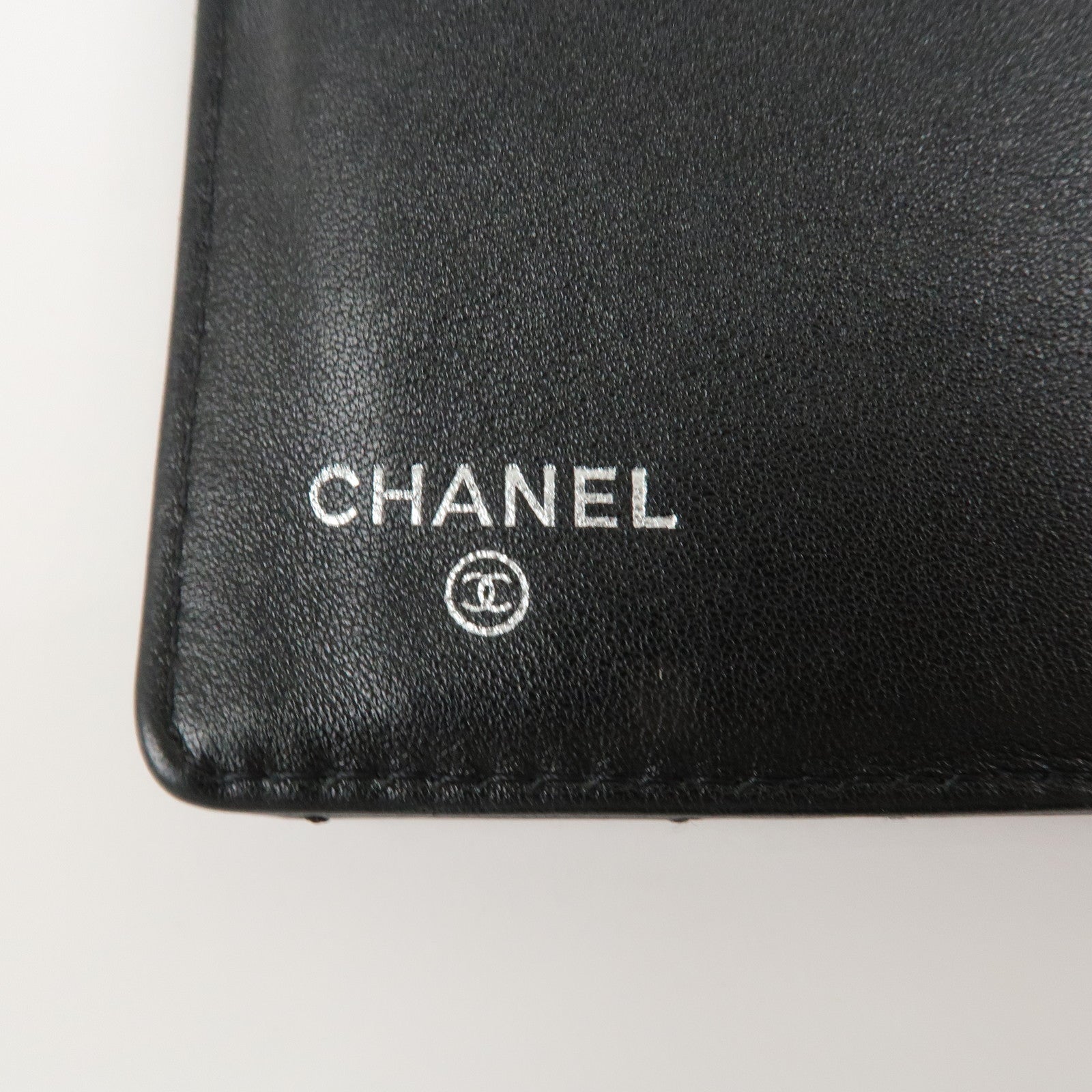 CHANEL COCO Mark Matelasse Patent Leather Long Wallet Black A48691