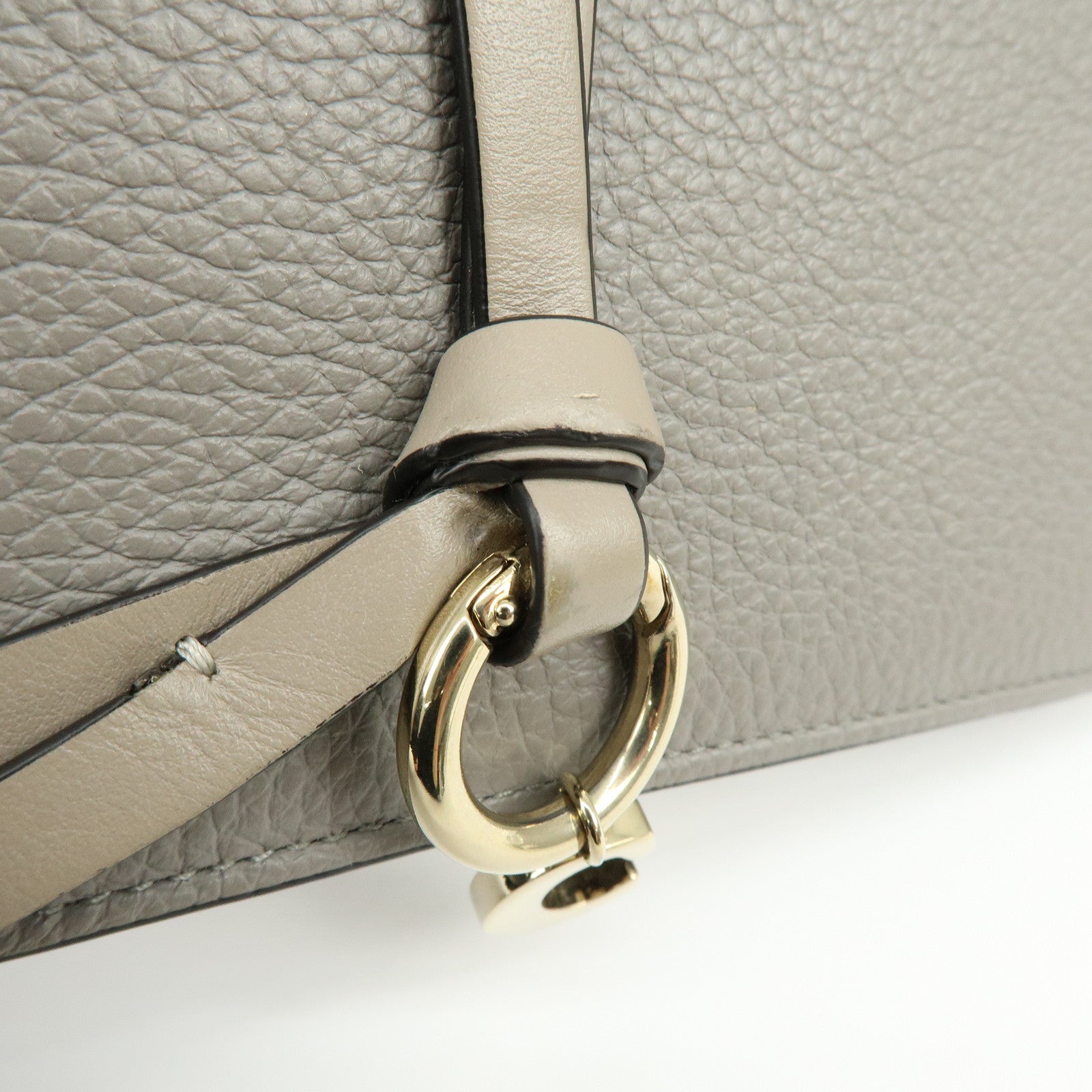 Chloe Alphabet Leather Flap Long Wallet C Charm Gray