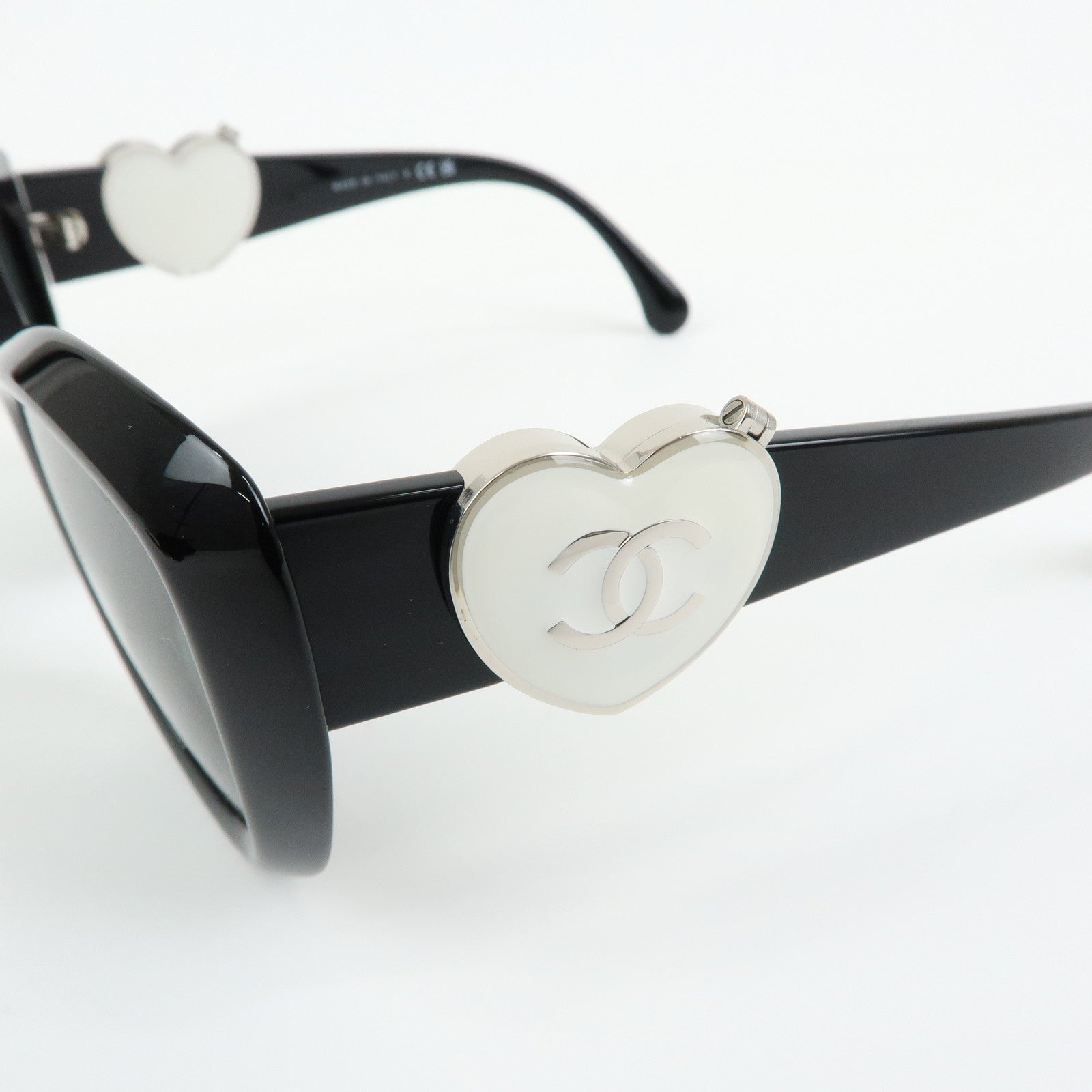 CHANEL COCO Mark Plastic Sunglasses 54▢18 140 3N S Black 5517A