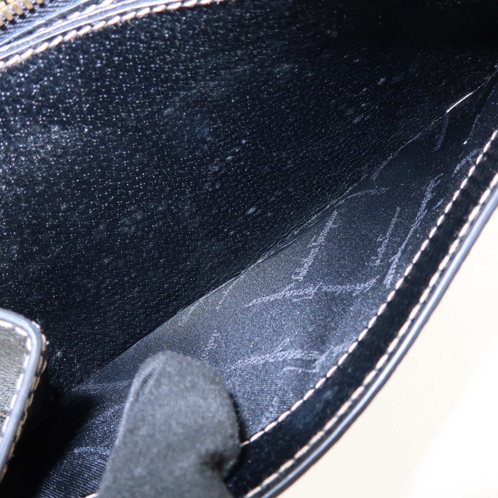 Ferragamo Gancini Leather Shoulder Bag Hand Bag Black