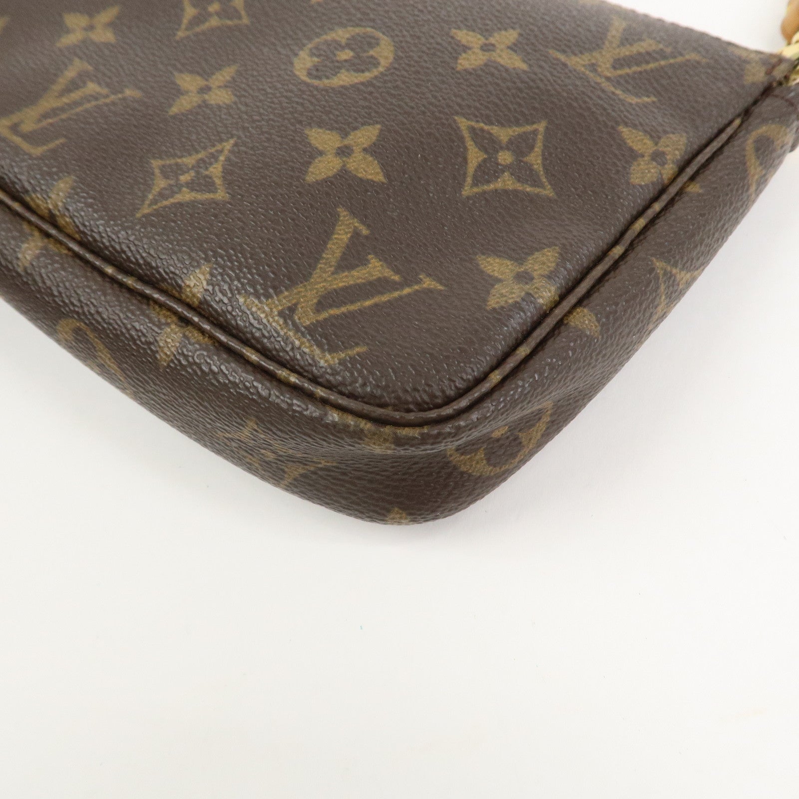 Louis Vuitton Monogram Pochette Accessoires Pouch Hand Bag M51980
