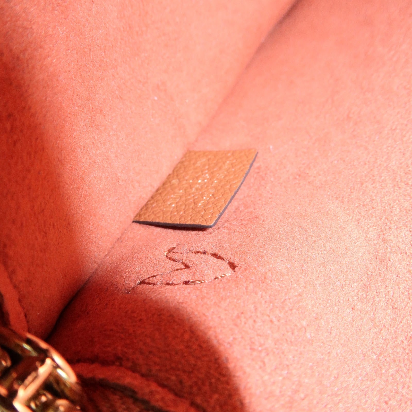 Louis Vuitton Monogram Empreinte Leather Pouch for Neverfull M46135