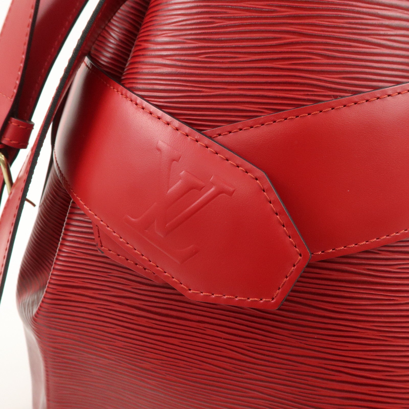 Louis Vuitton Epi Sac de Paul Shoulder Bag Castilian Red M80207